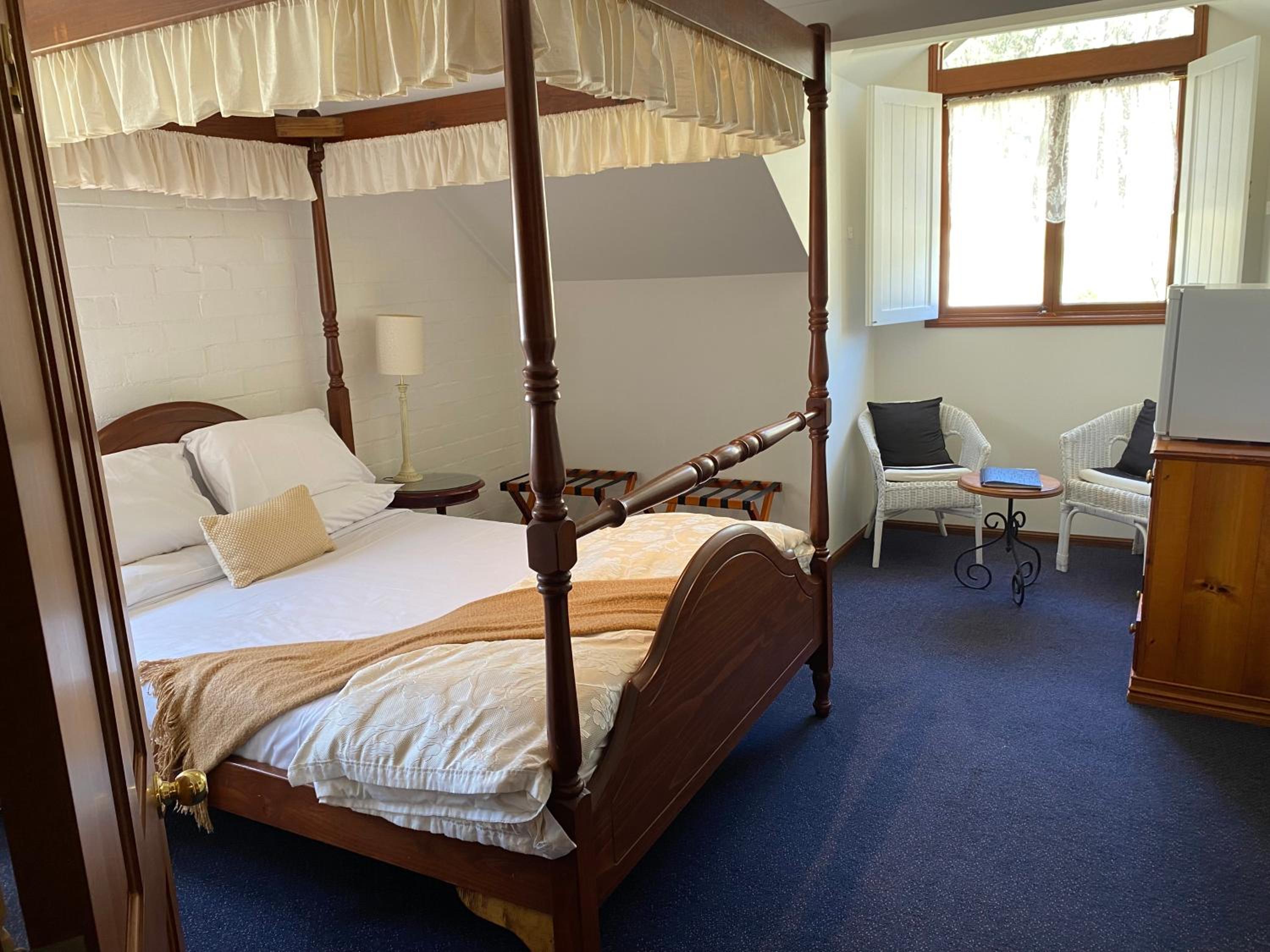 Queen Room - Photo 1