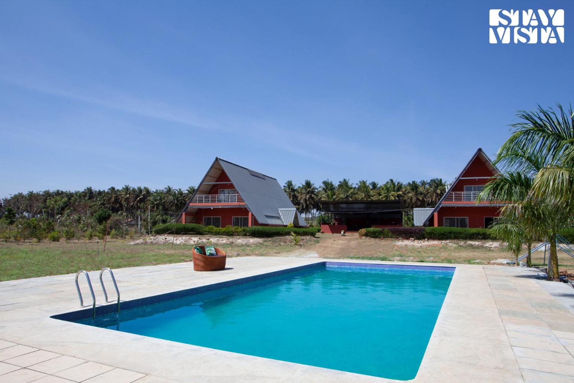 Villa photo 3