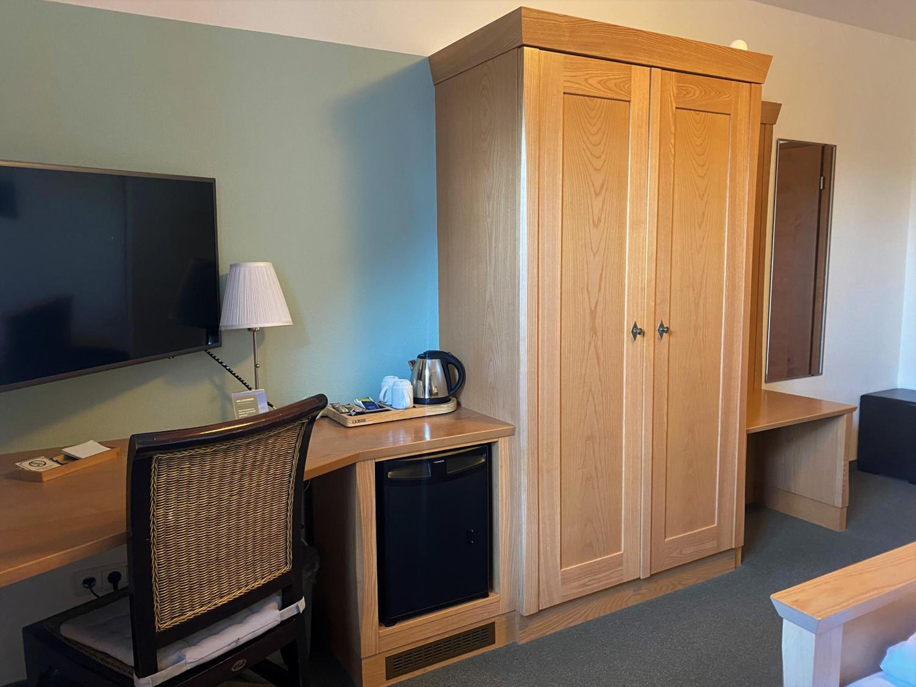 Double or Twin Room - Photo 2