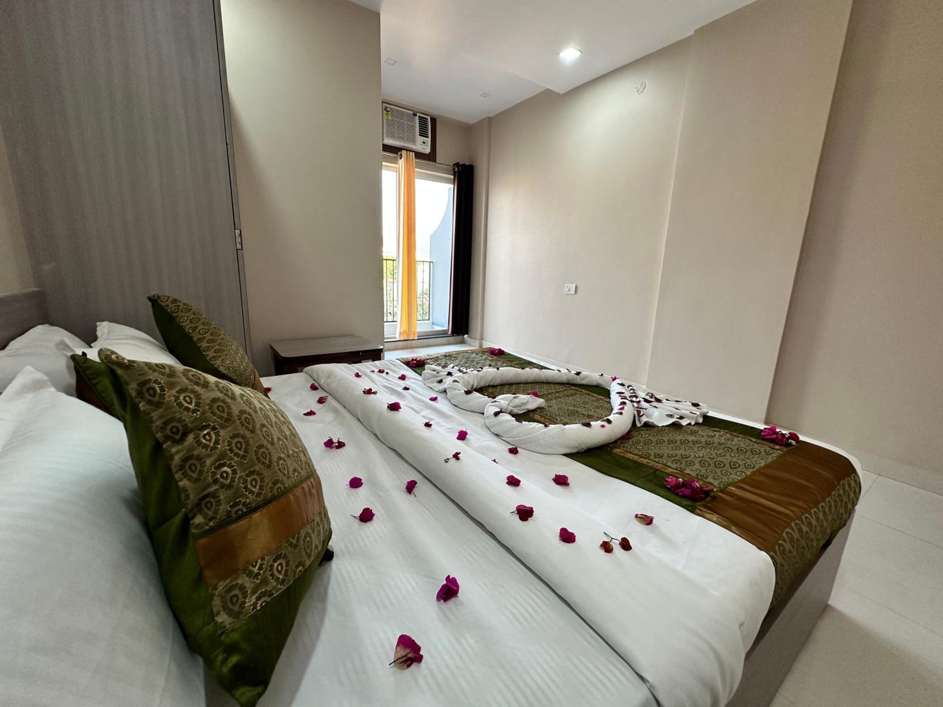 Double Room With Balcony photo 2
