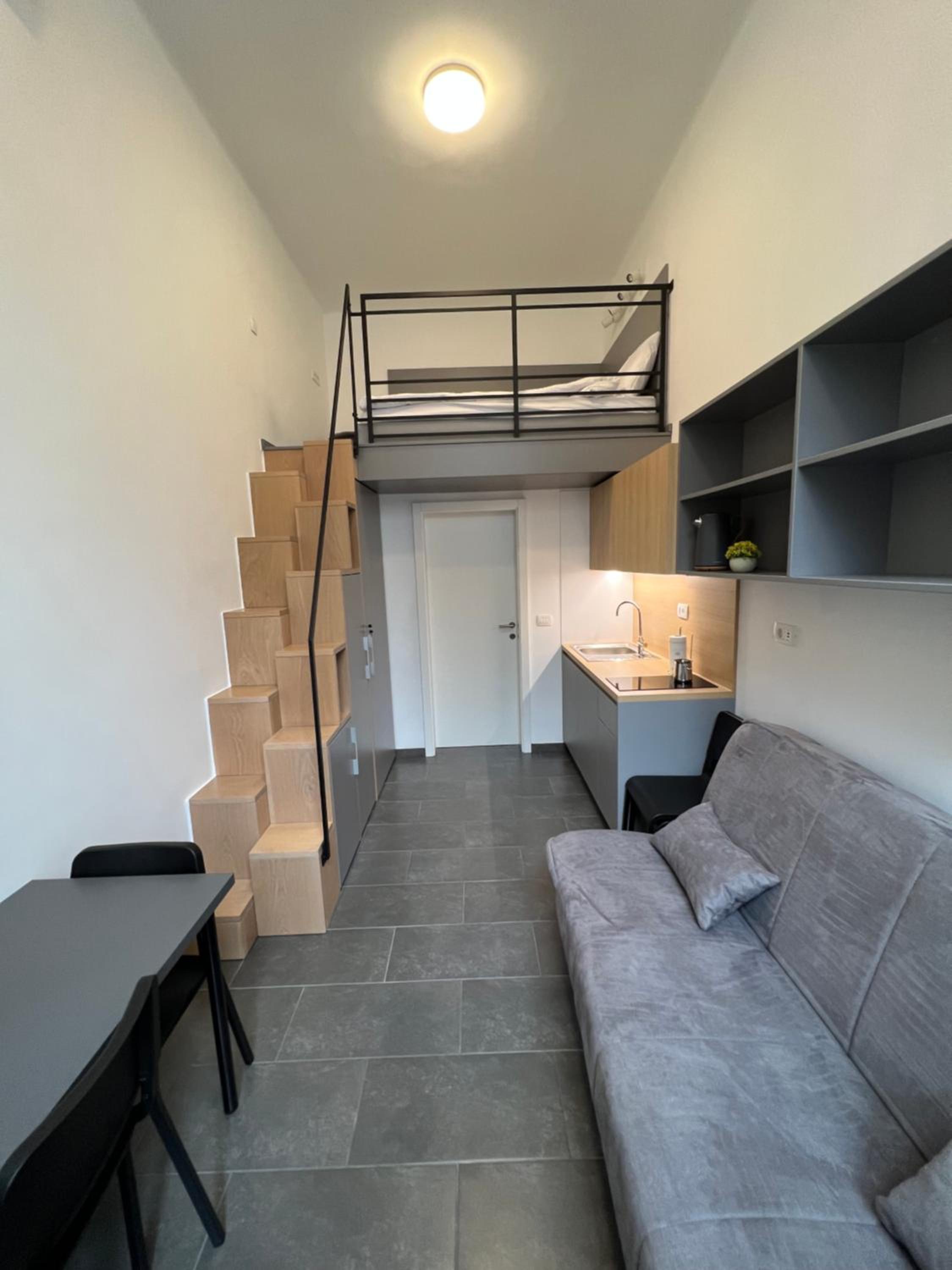 One-Bedroom Apartment
