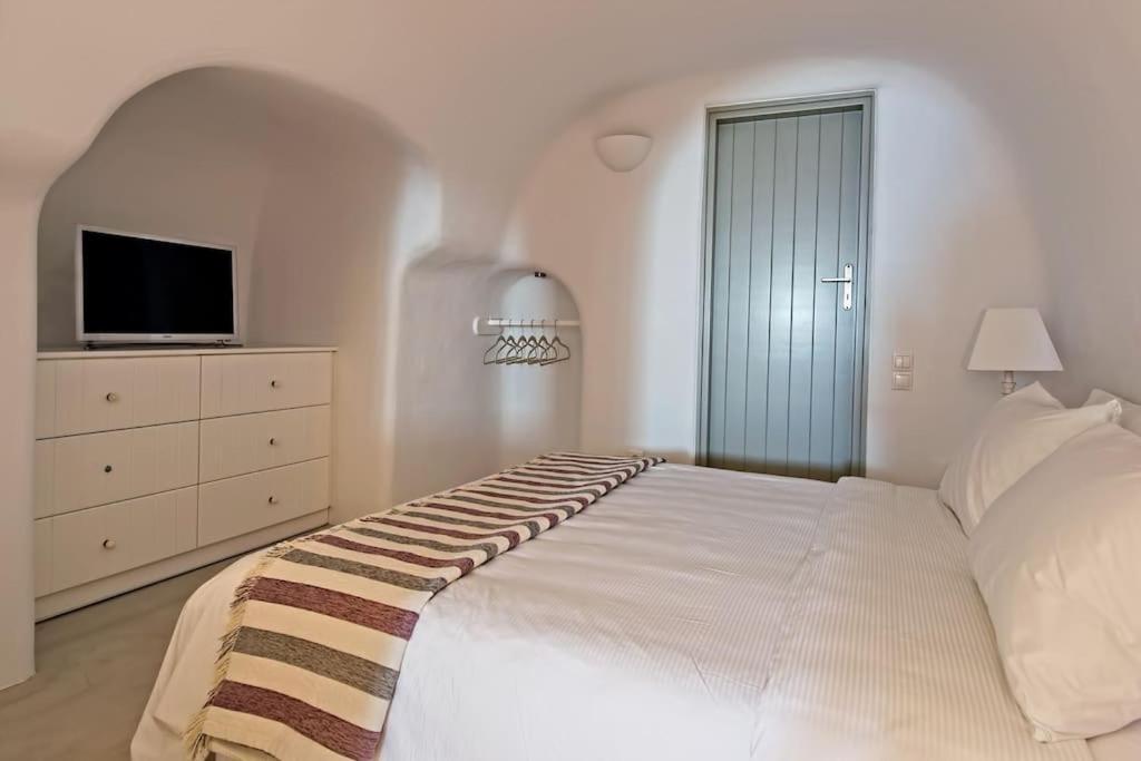 One-Bedroom House photo 2
