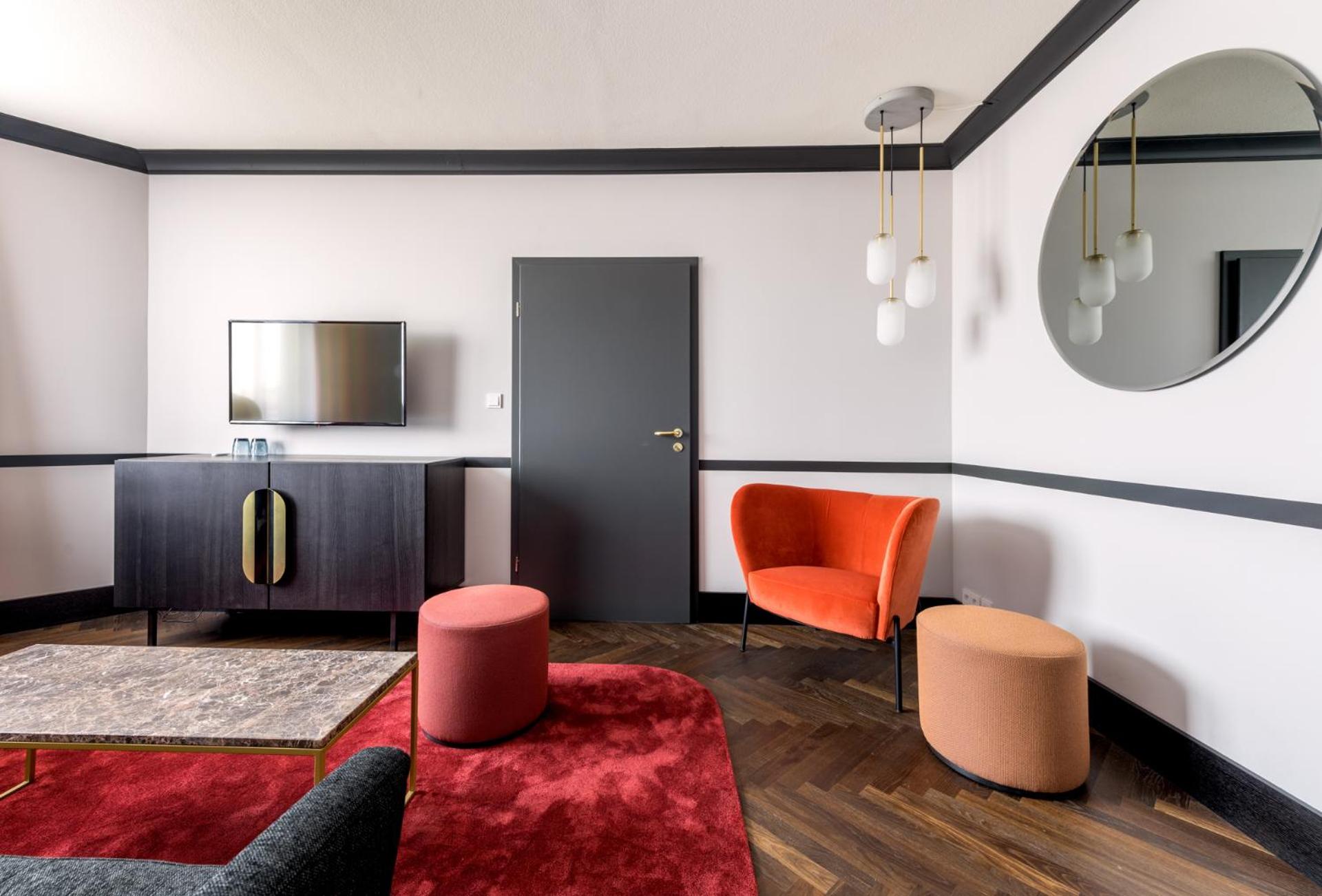 Diplomat Suite photo 2
