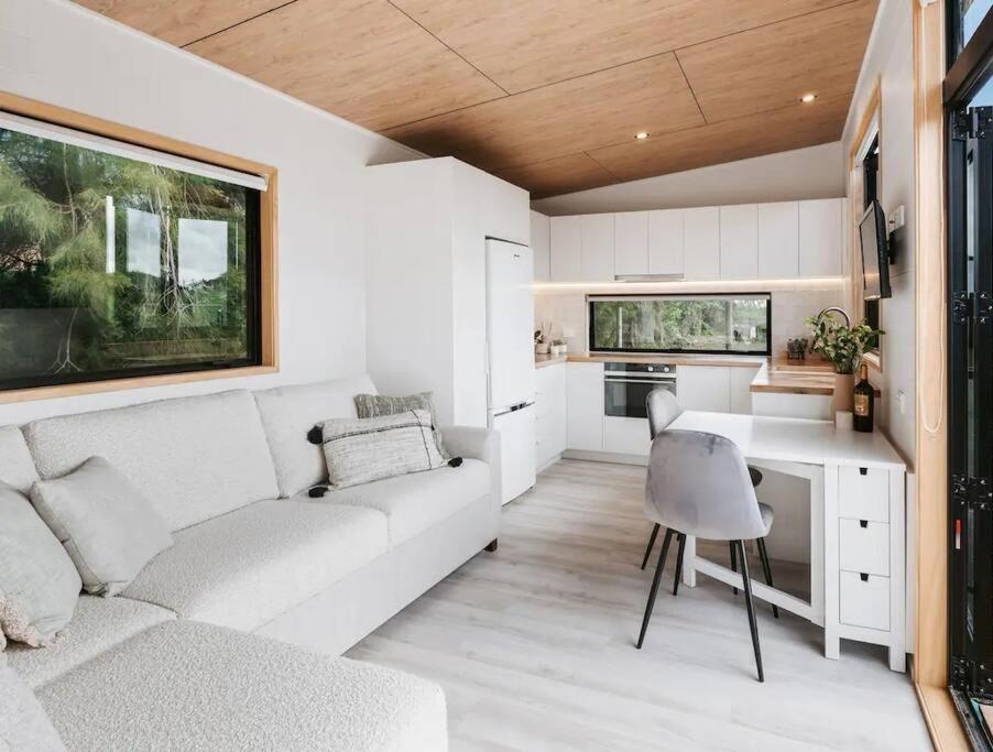 Three-Bedroom House photo 1