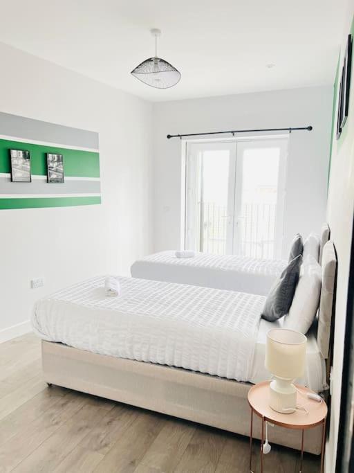 Two-Bedroom House photo 3