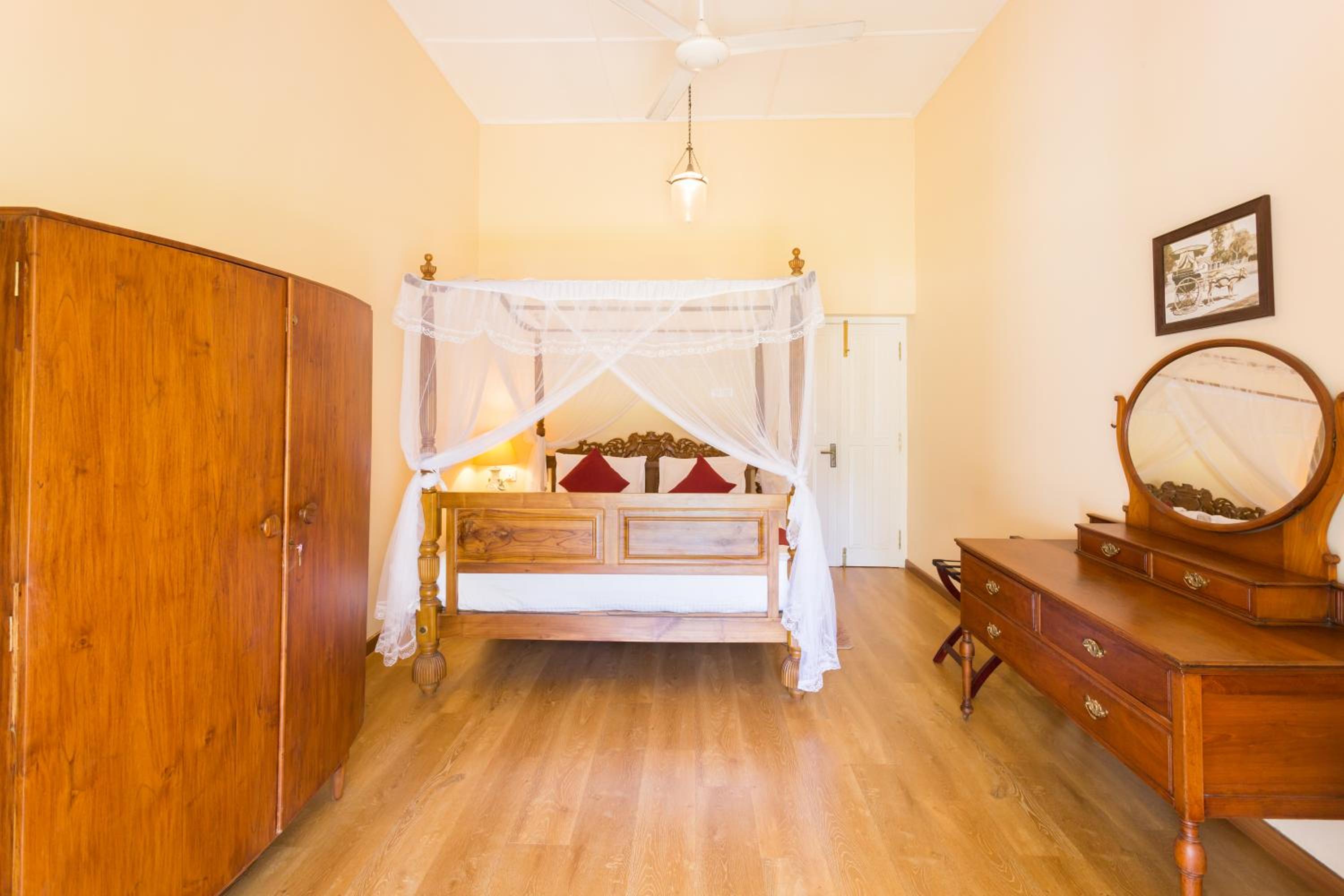 Two-Bedroom Suite photo 2