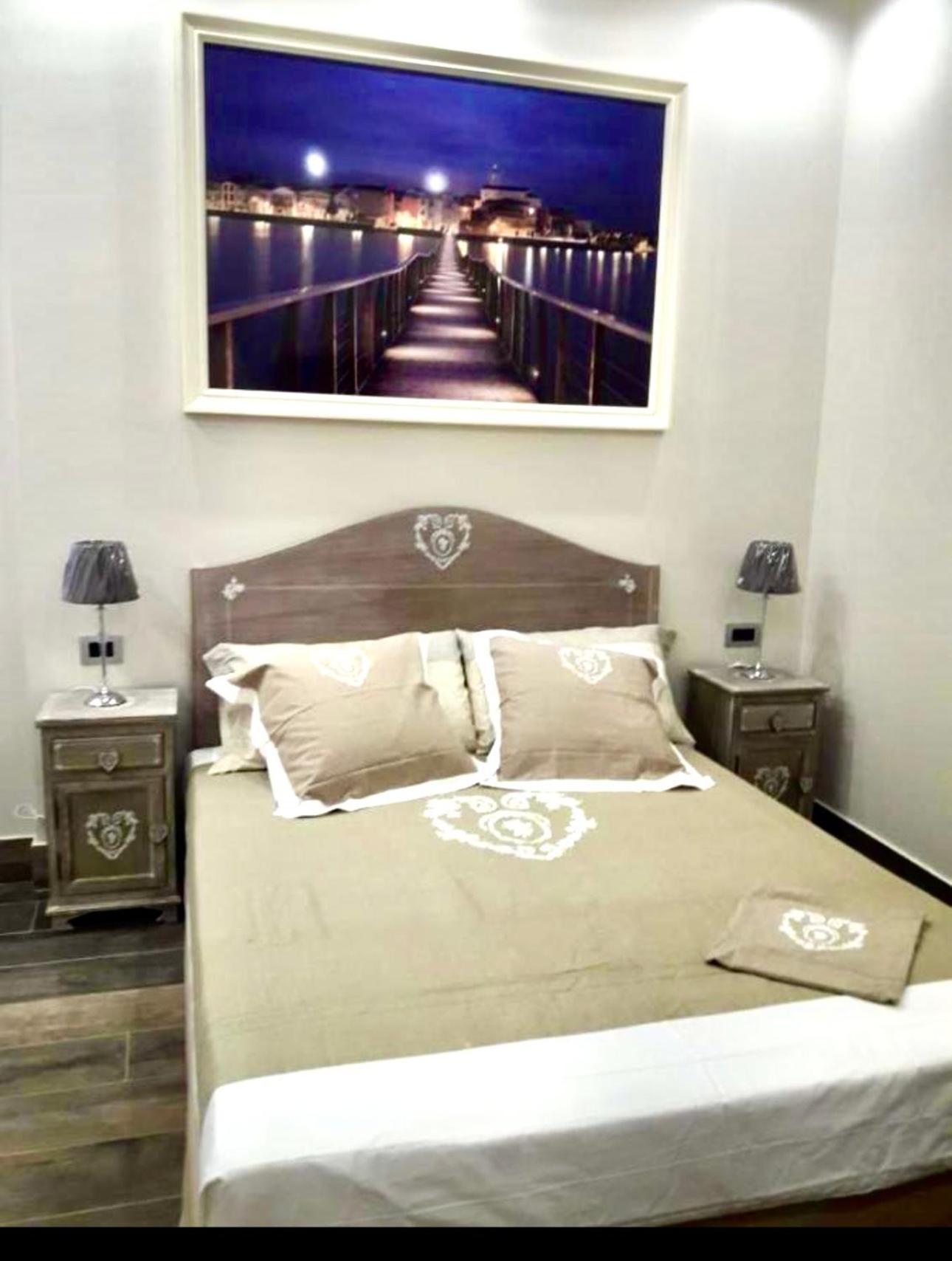 Double Room with Private Bathroom - Photo 1