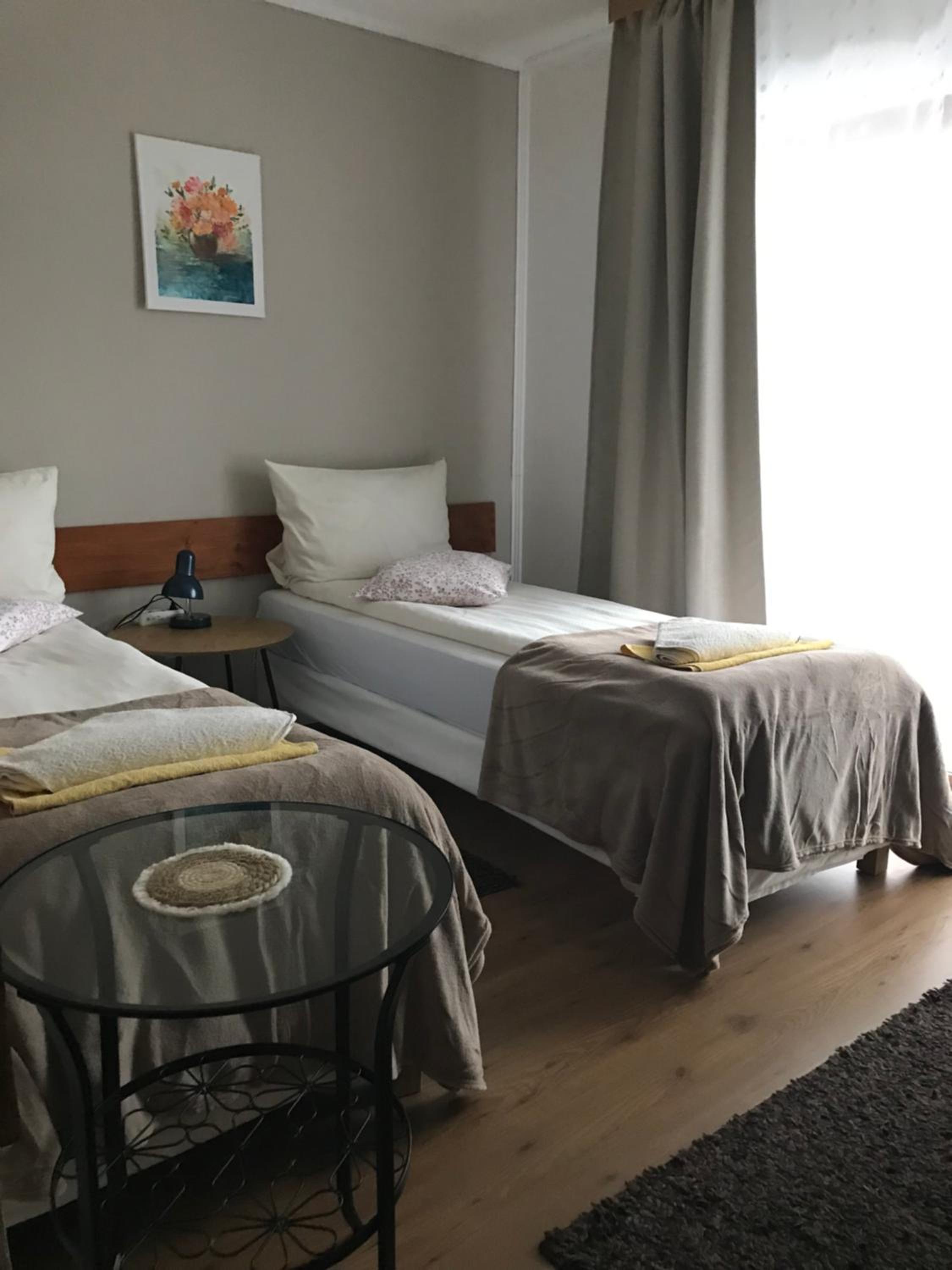 Twin Room with Bathroom photo 1