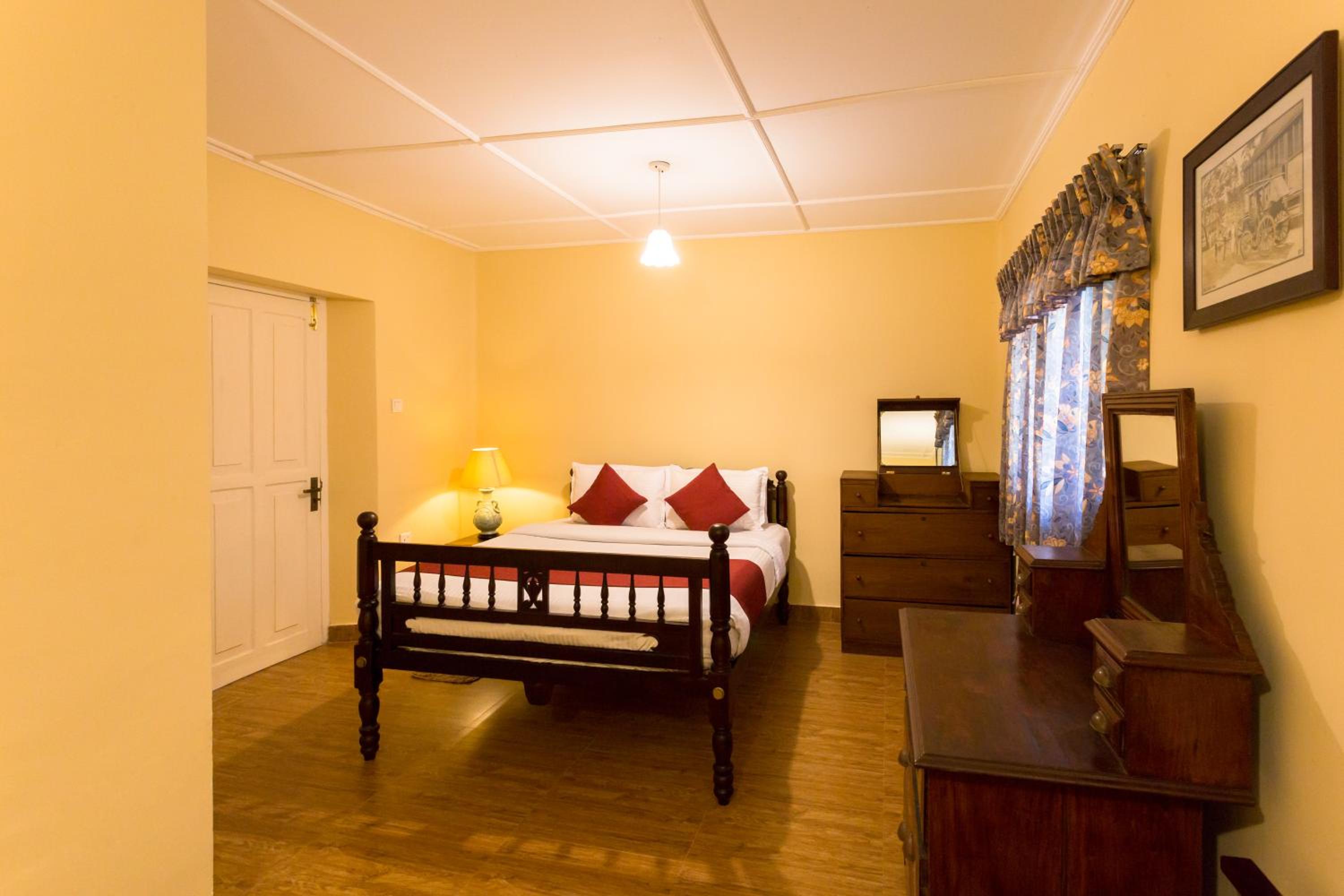 Standard Double Room photo 2