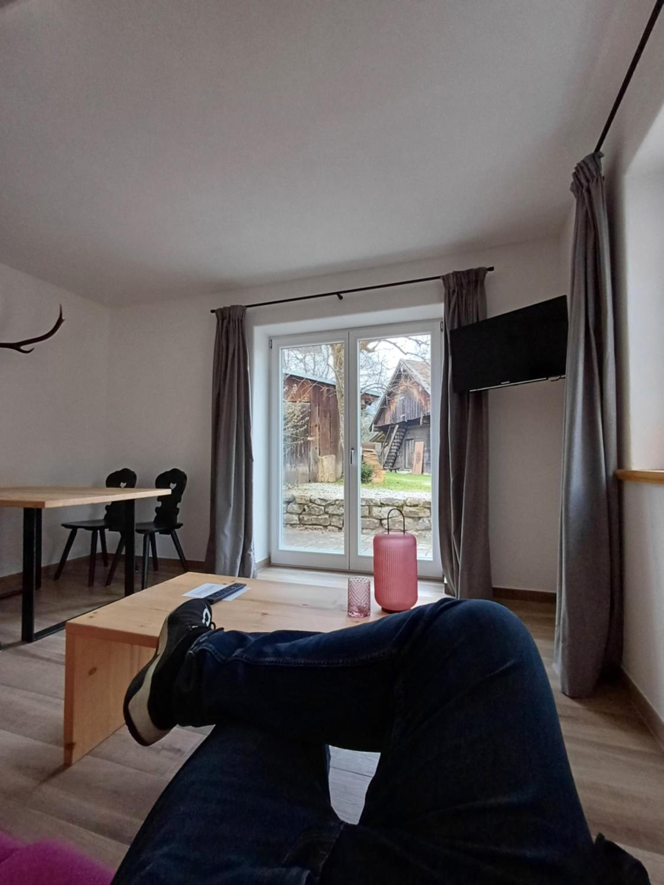 Apartment - Split Level photo 2