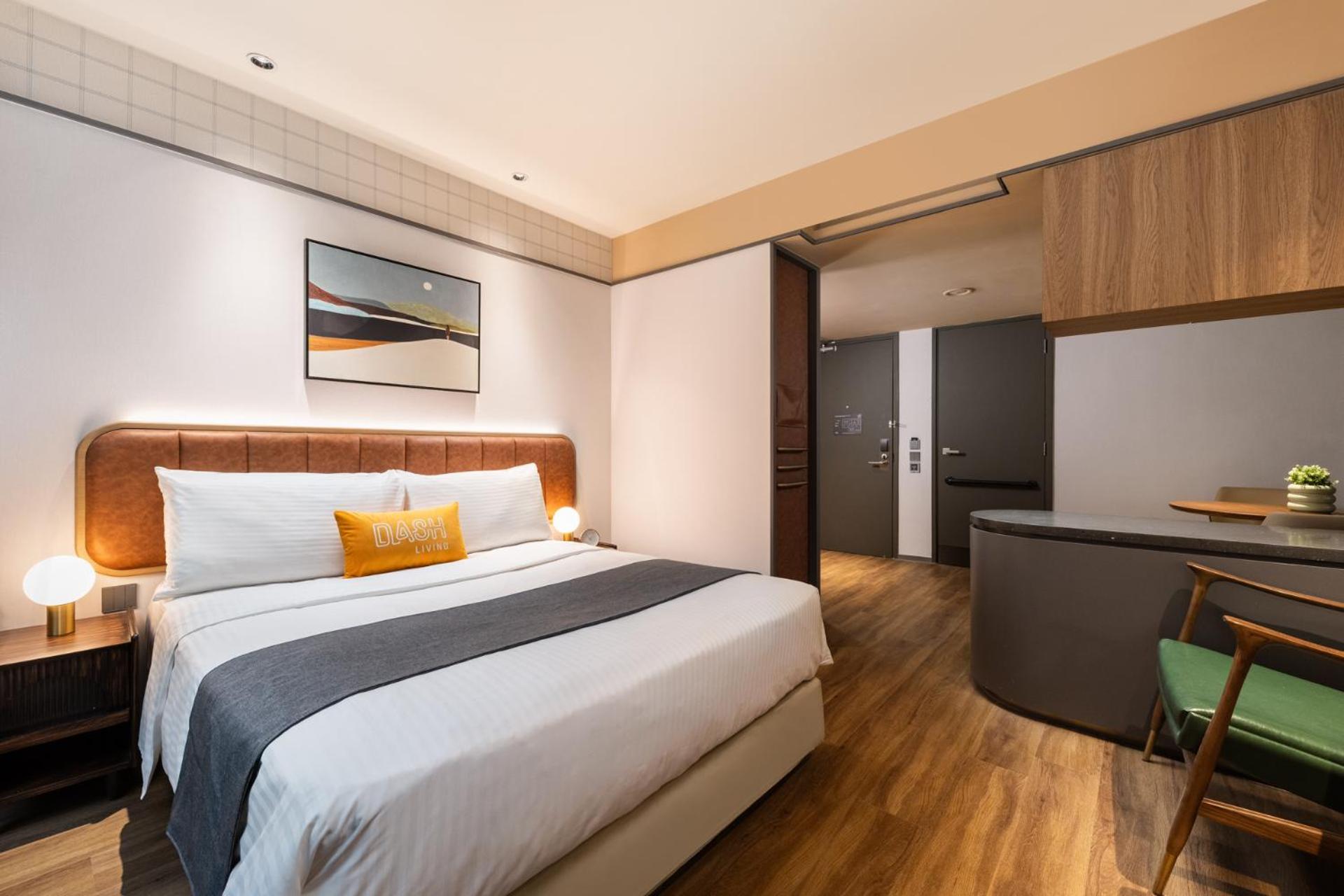 Executive Queen Room