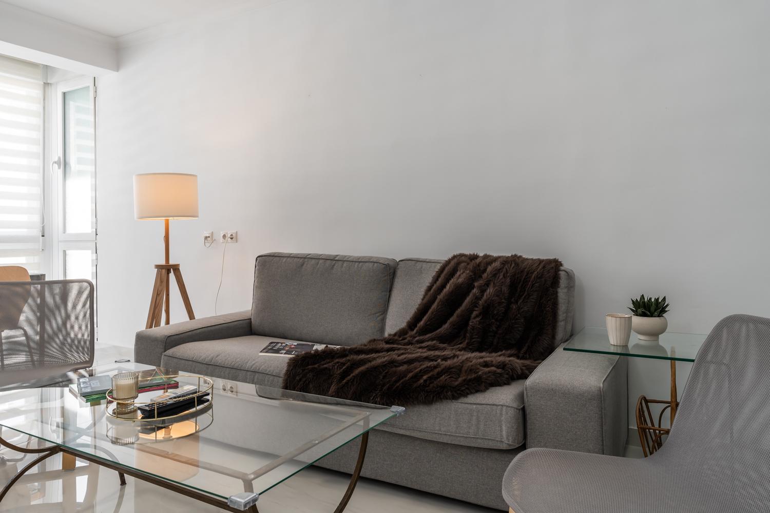 Three-Bedroom Apartment - Photo 11