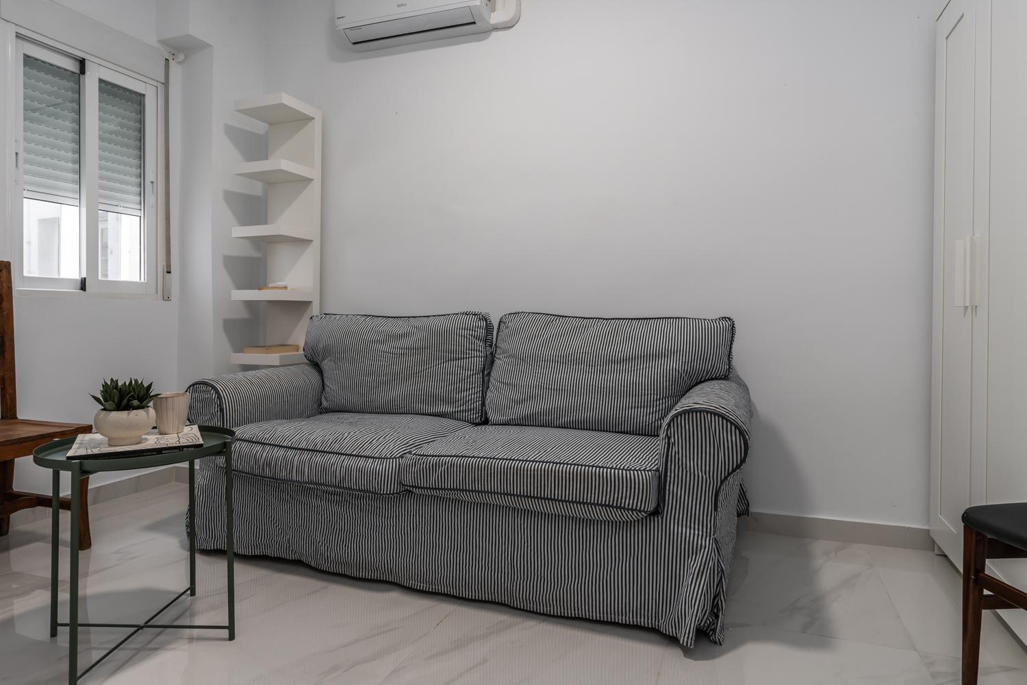 Three-Bedroom Apartment - Photo 18
