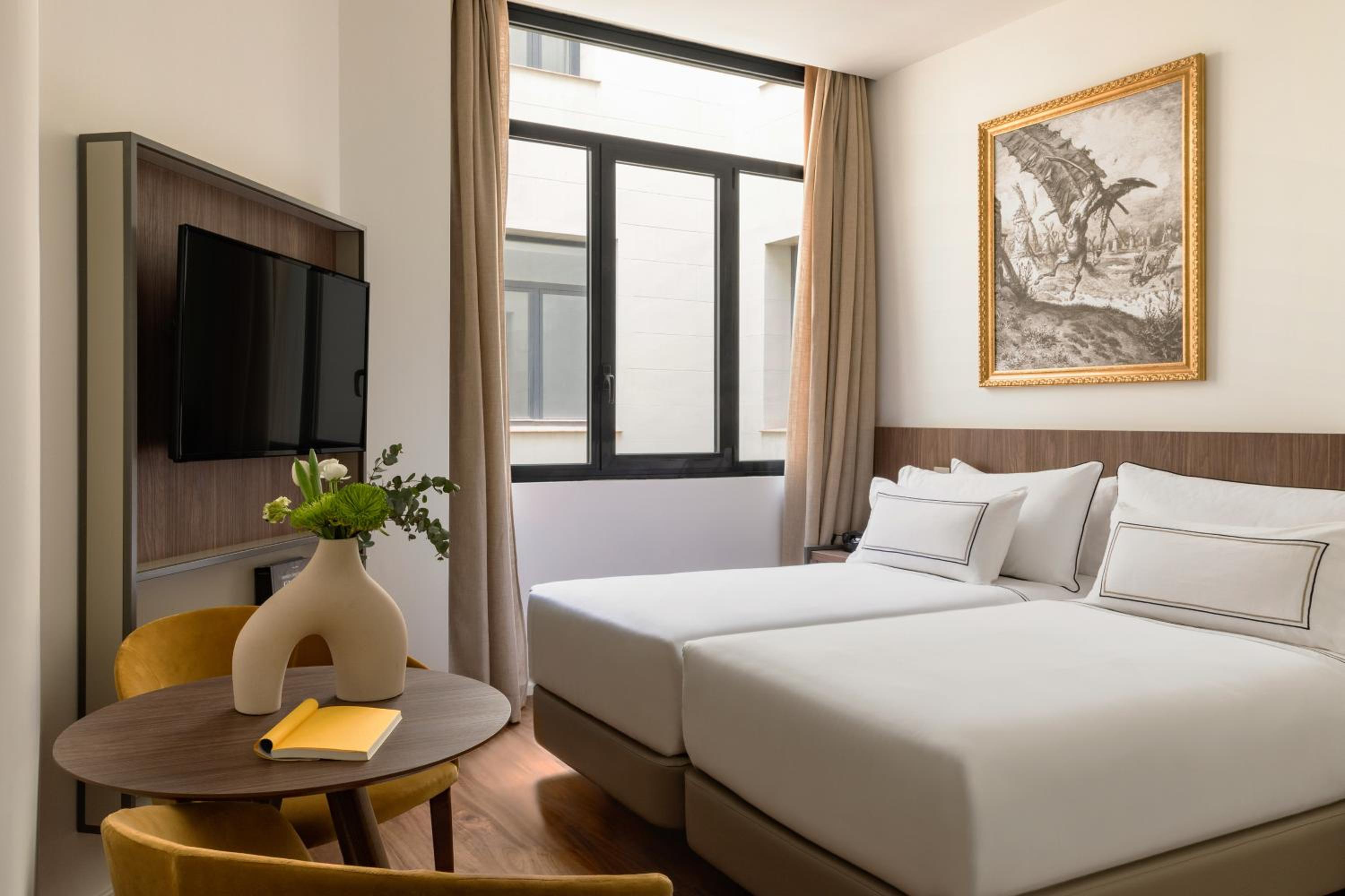 Superior Room - Photo 1