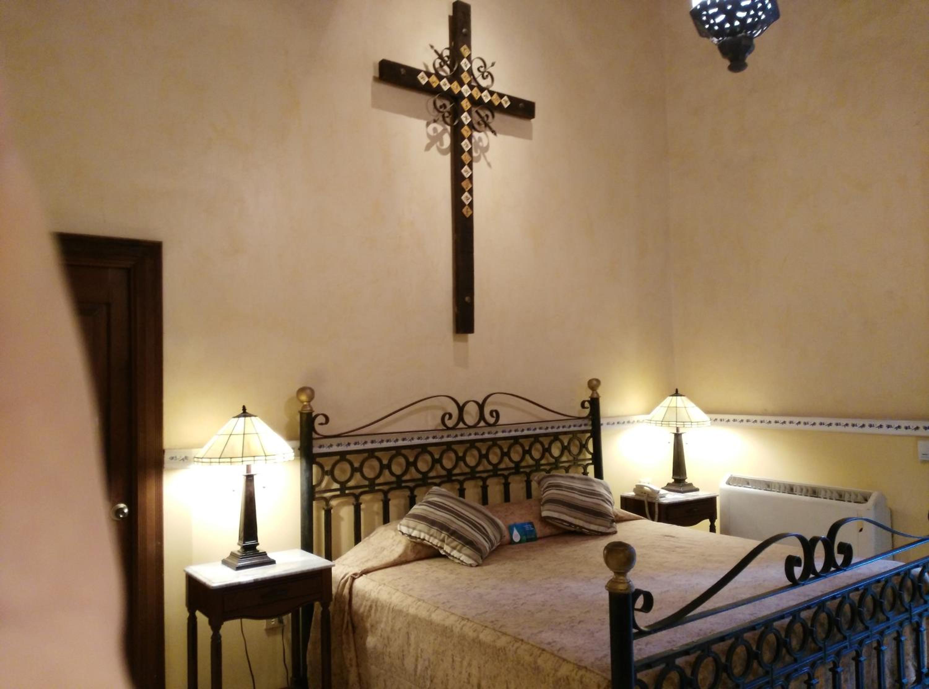 Deluxe Suite 1 double bed & garden view - Photo 8