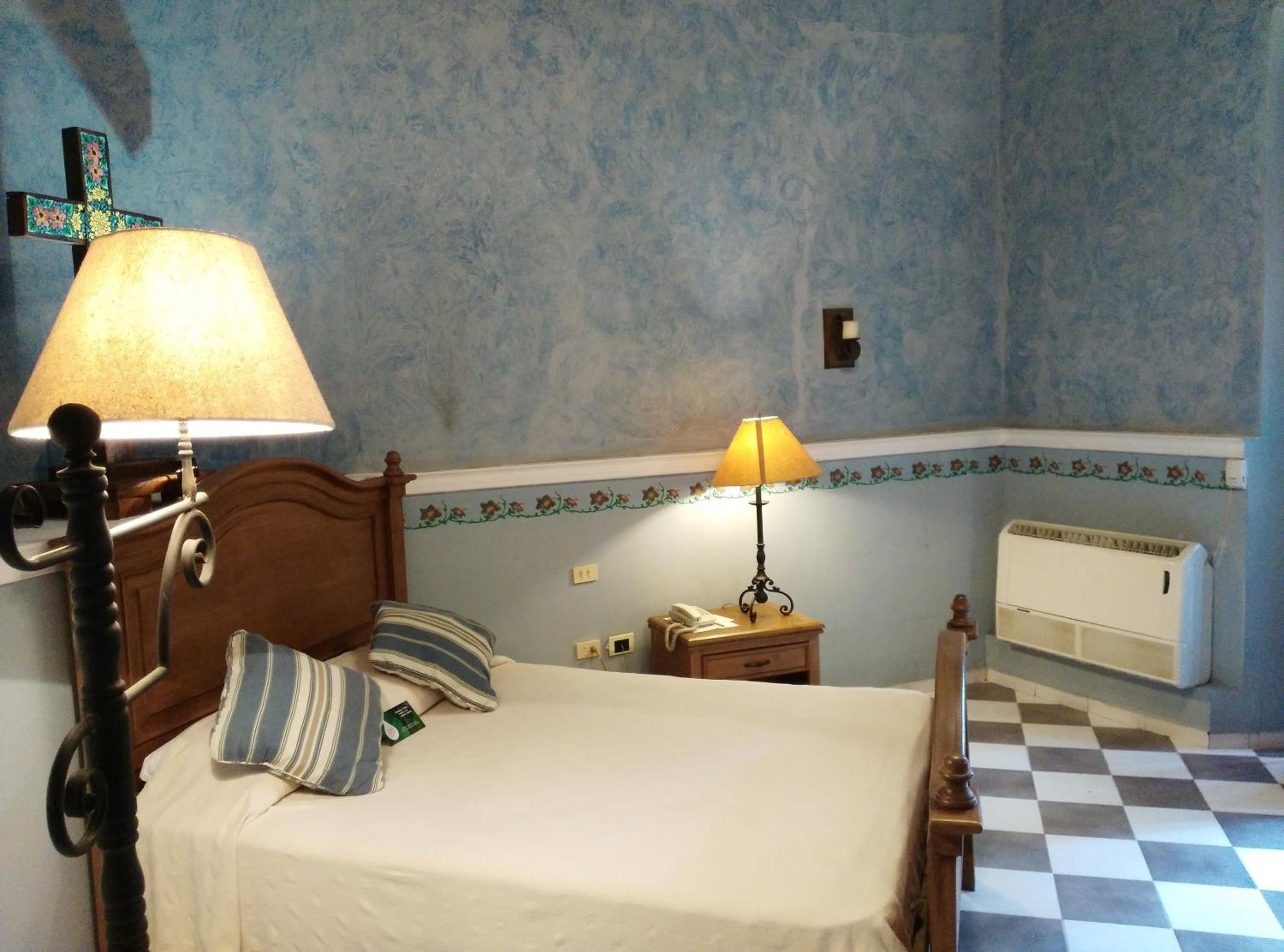 Deluxe Suite 1 double bed & garden view - Photo 4