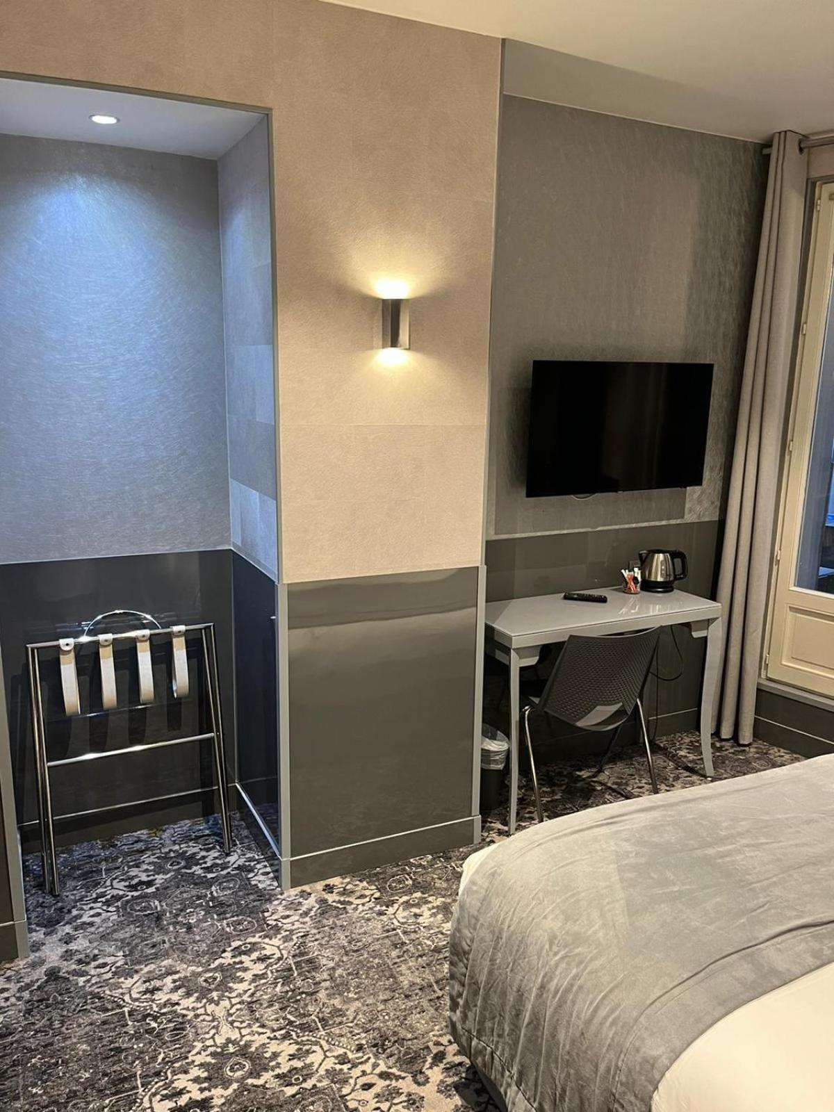 Deluxe Twin Room photo 2