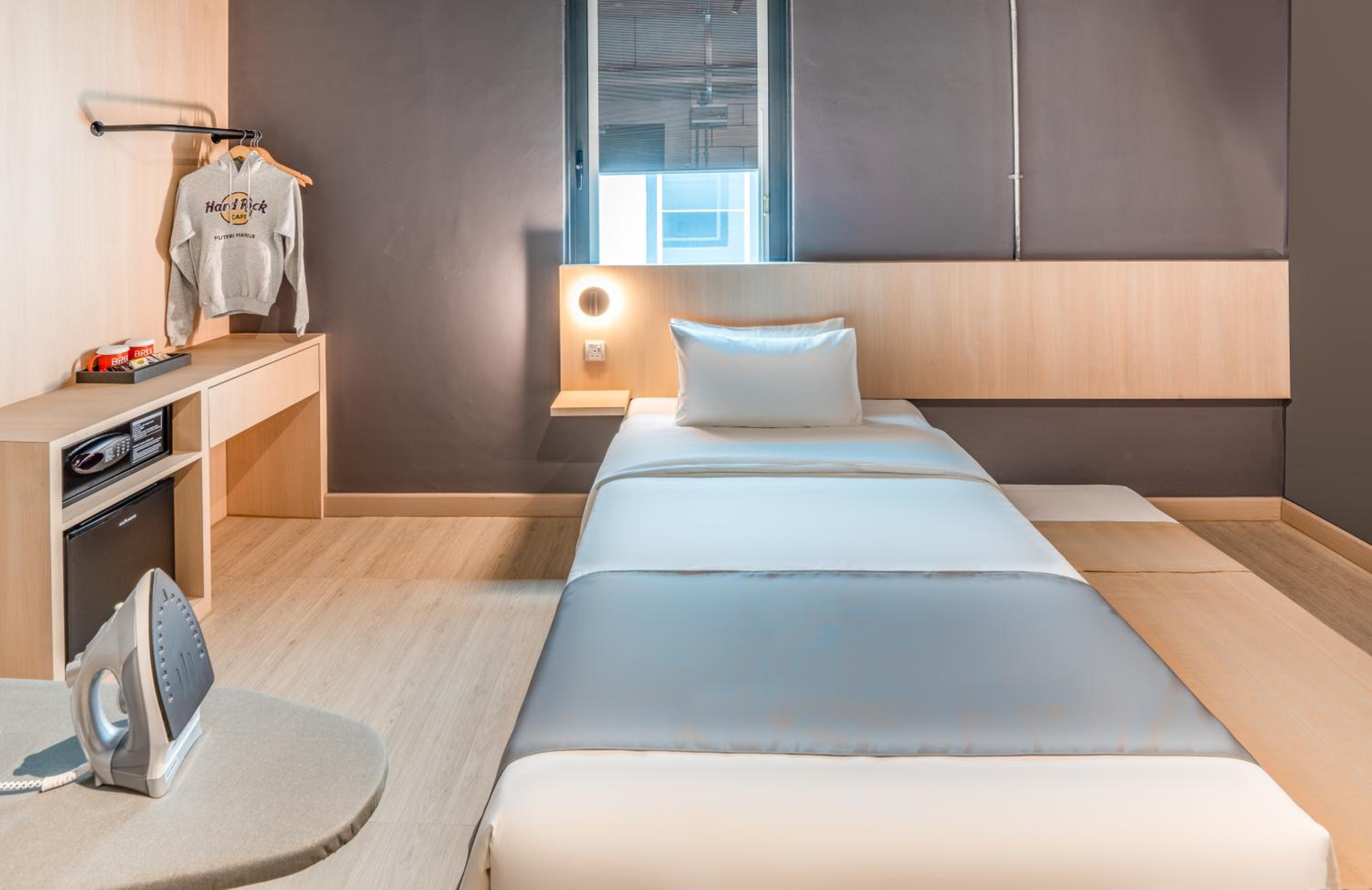 Superior Single Room - Photo 4