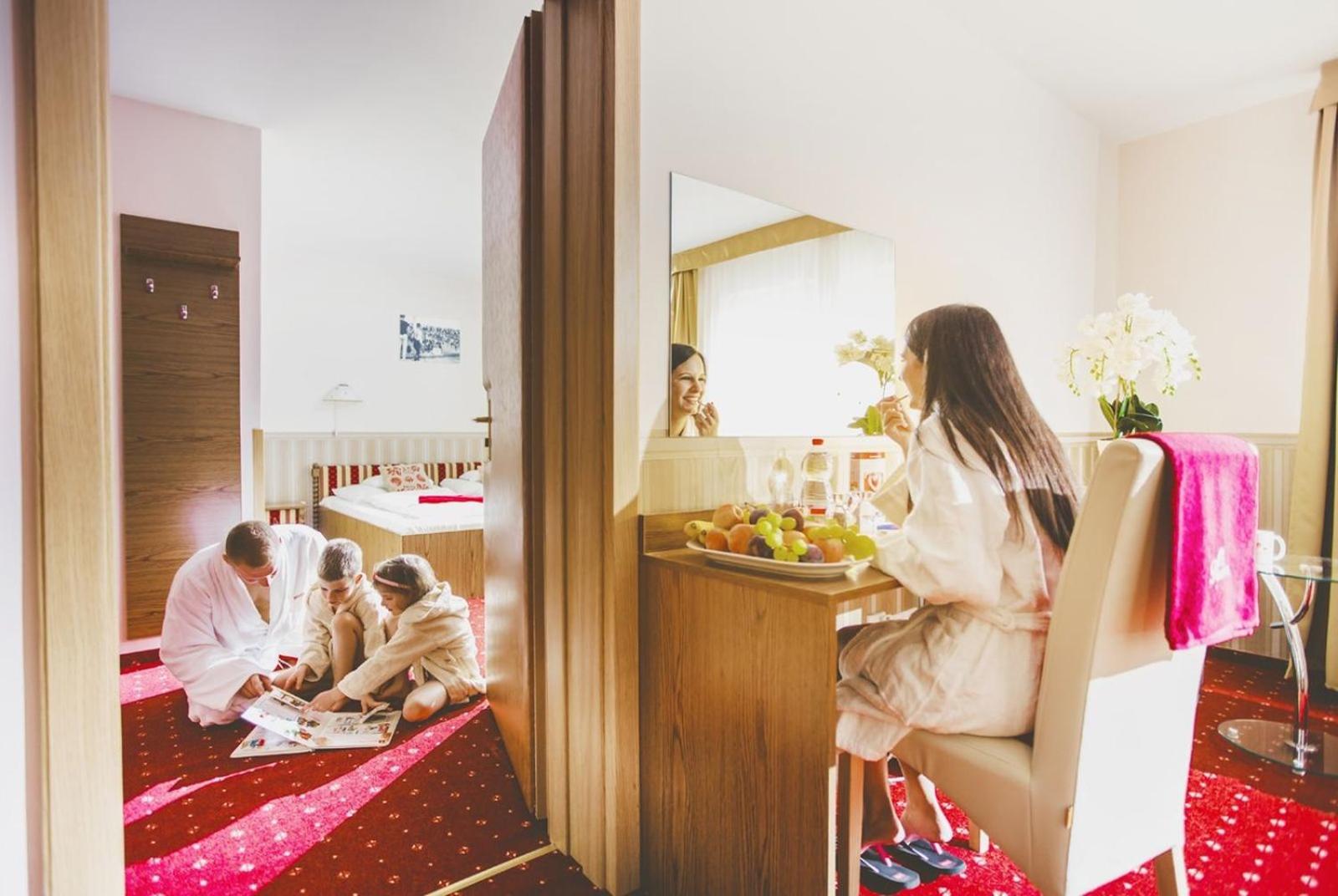 Family Suite - Photo 5