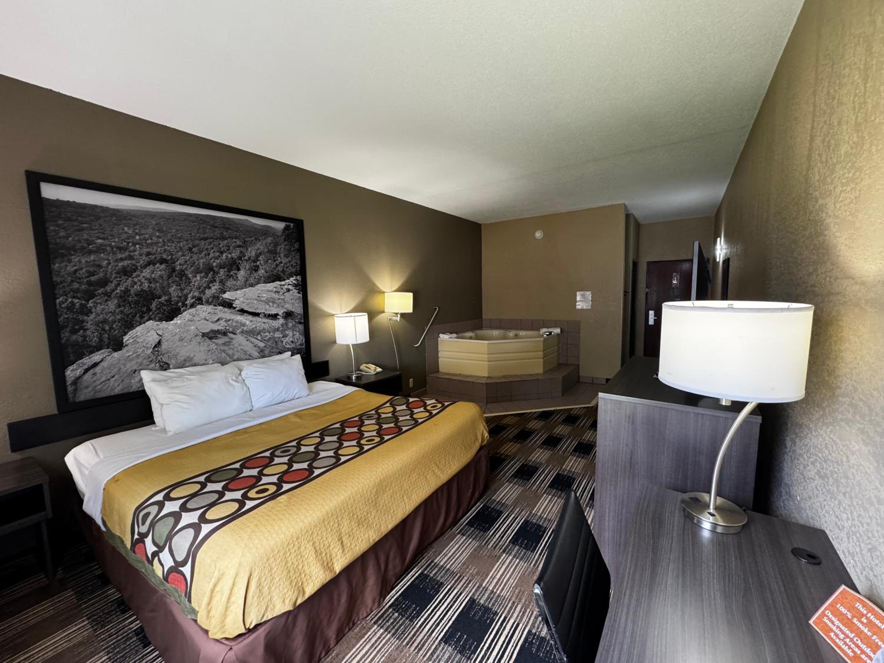 Standard King Room - Non-Smoking photo 1