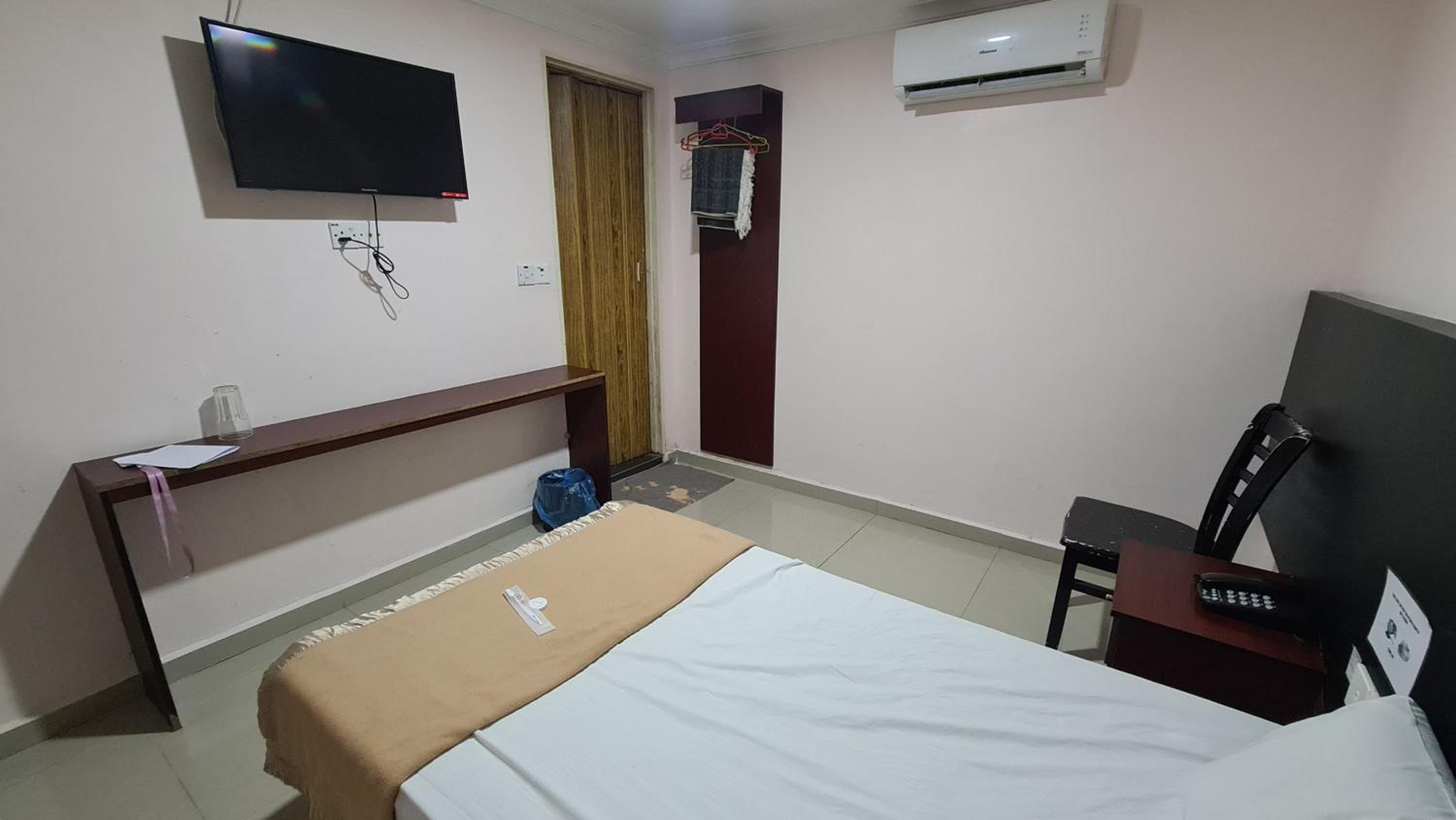 Standard Single Room photo 2