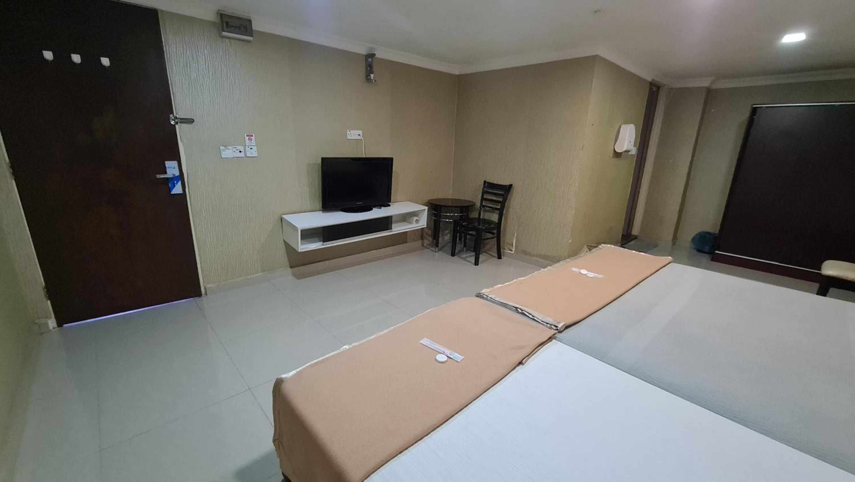 Standard Triple Room - Photo 2