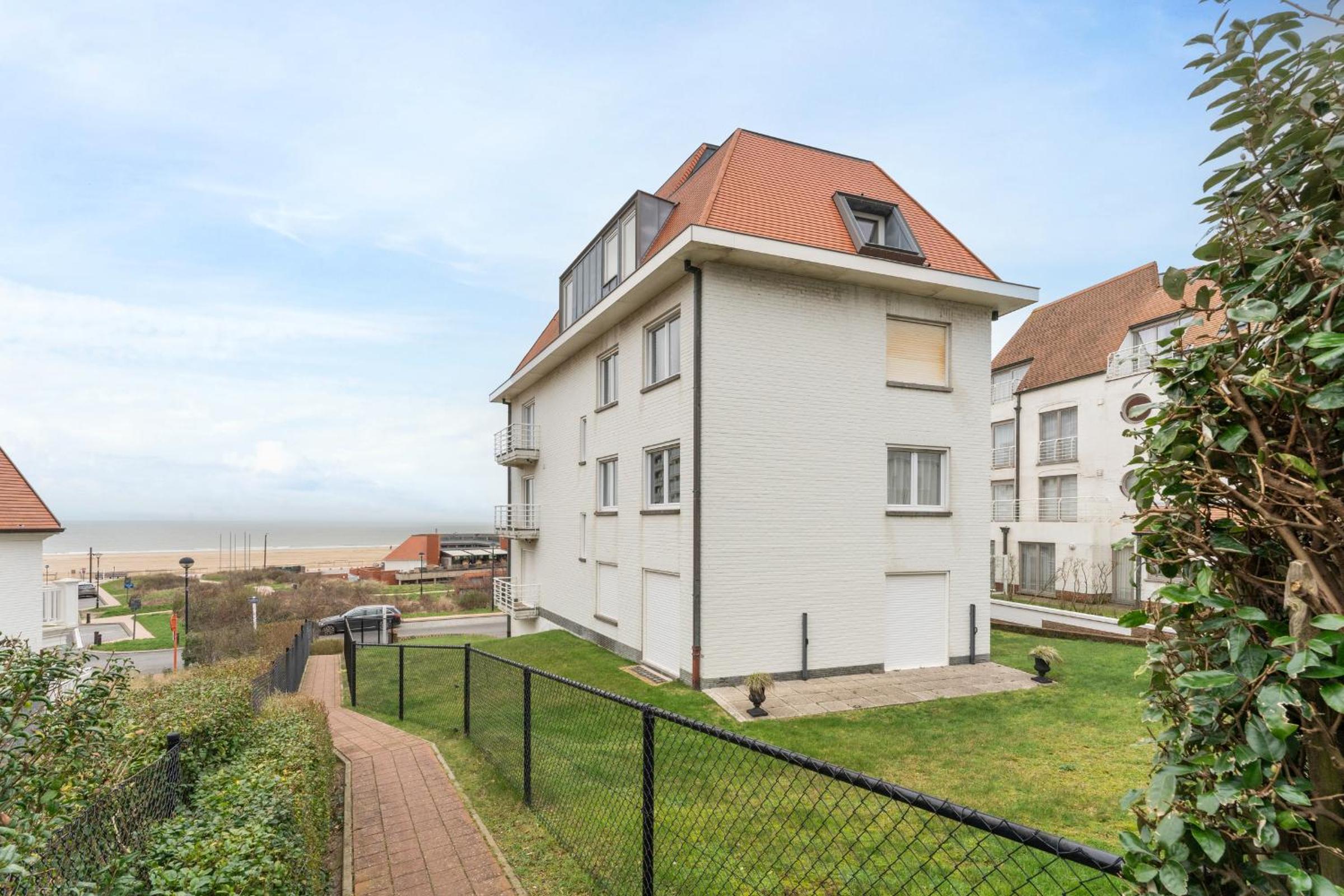 Apartment with Sea View photo 3