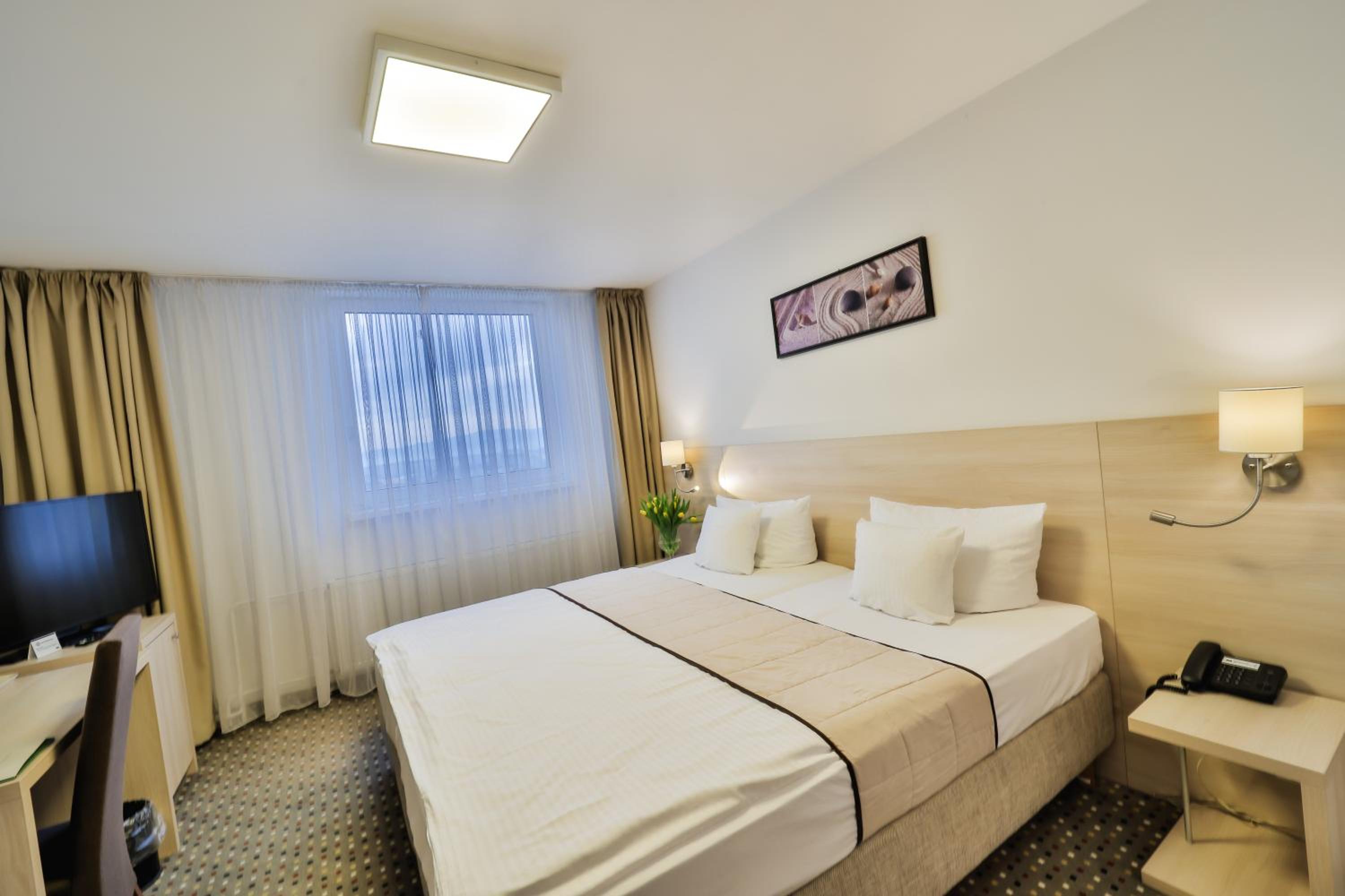 Superior Double Room - Photo 3