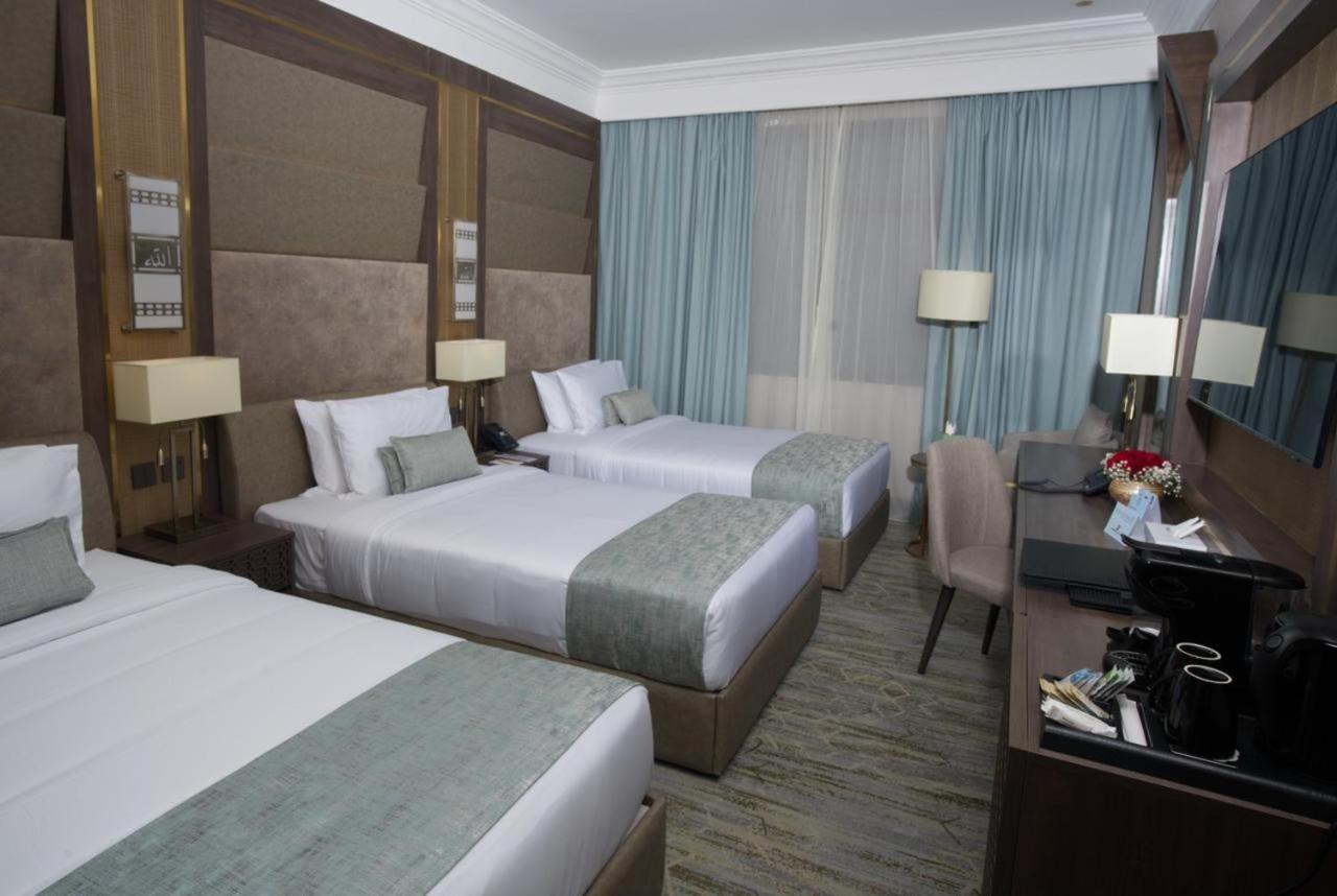 Standard Triple Room - Photo 4