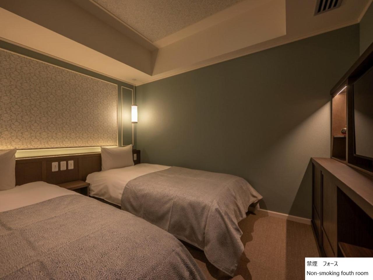 Quadruple Room - Photo 8