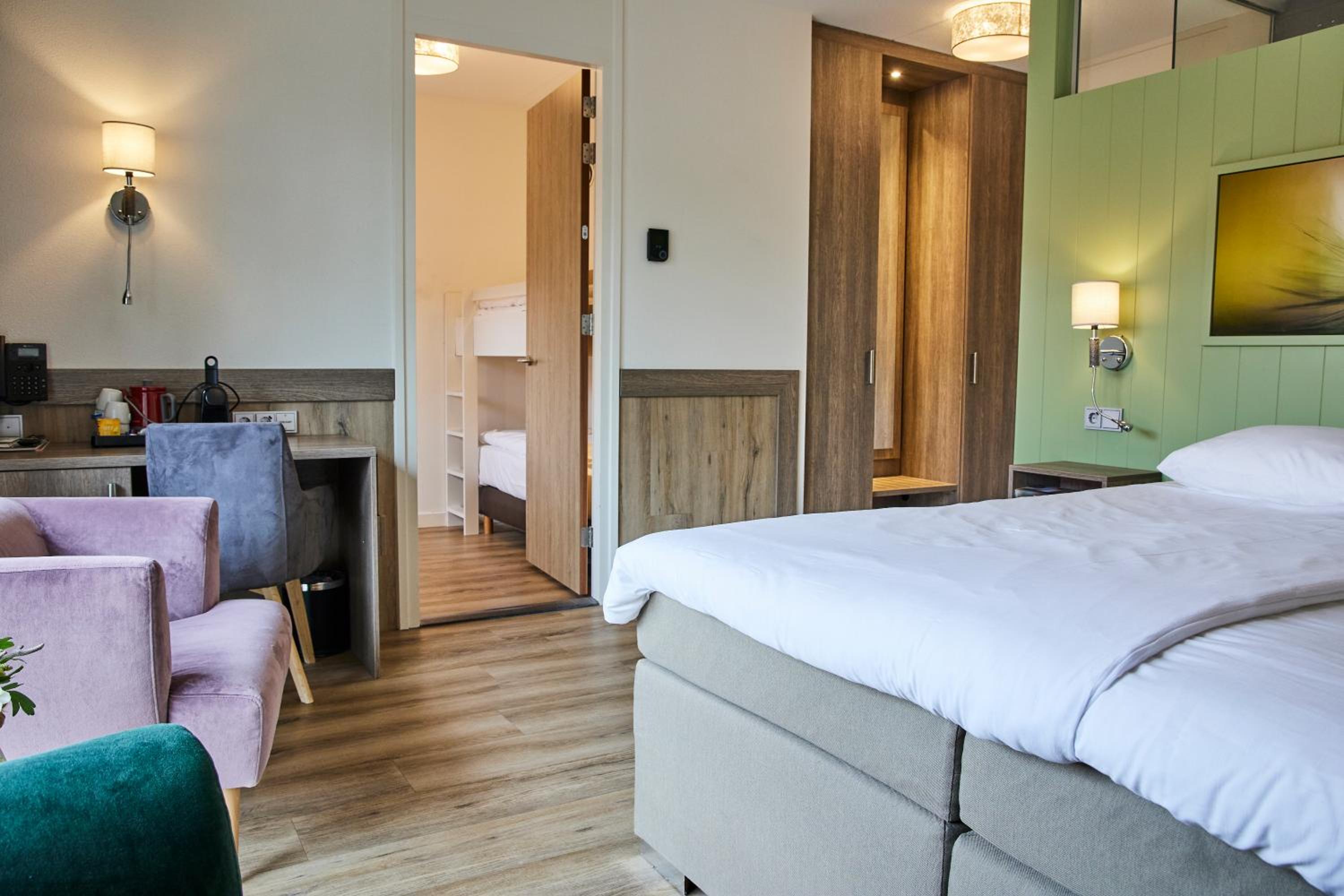 Comfort Quadruple Room - Photo 14