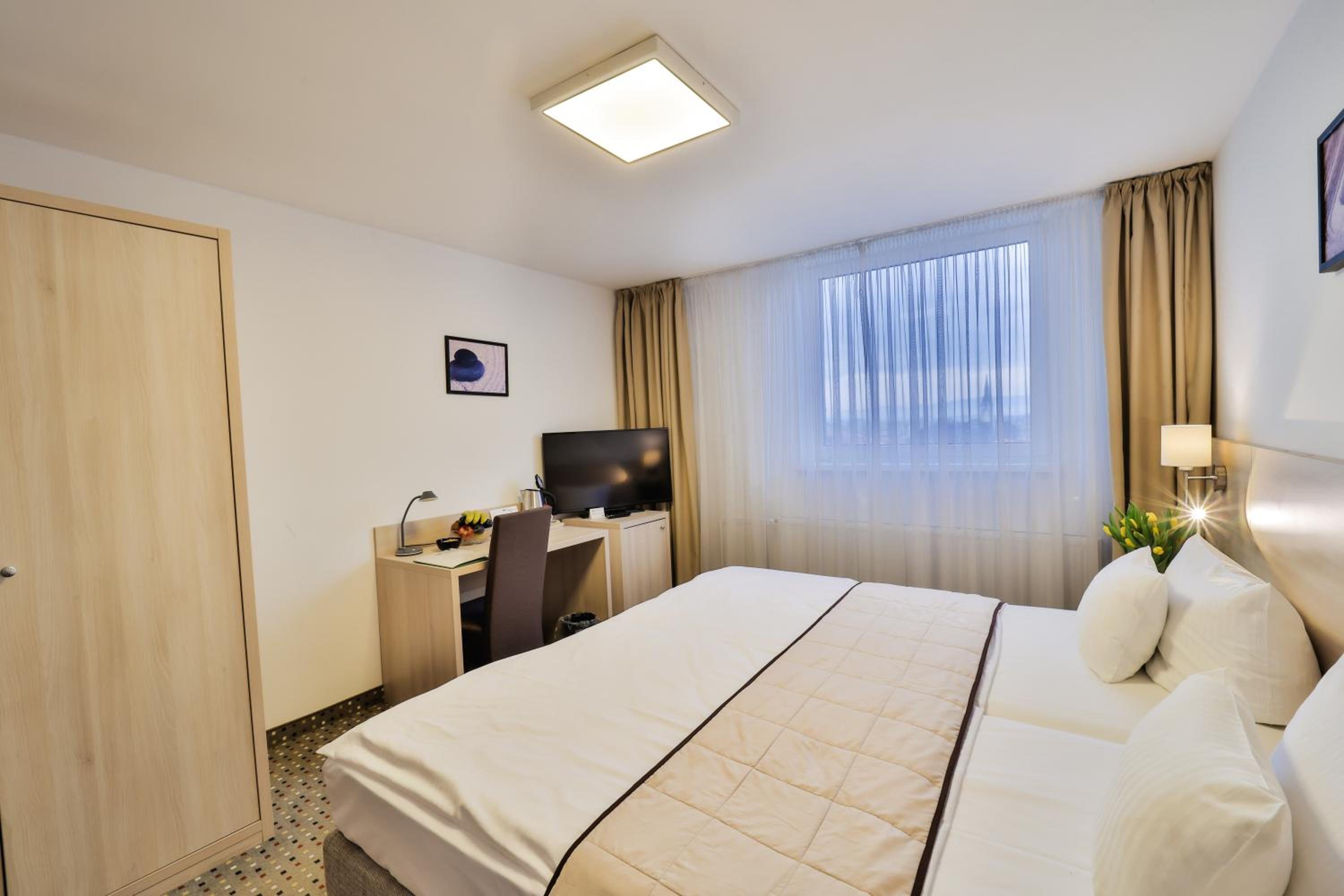 Superior Double Room - Photo 6