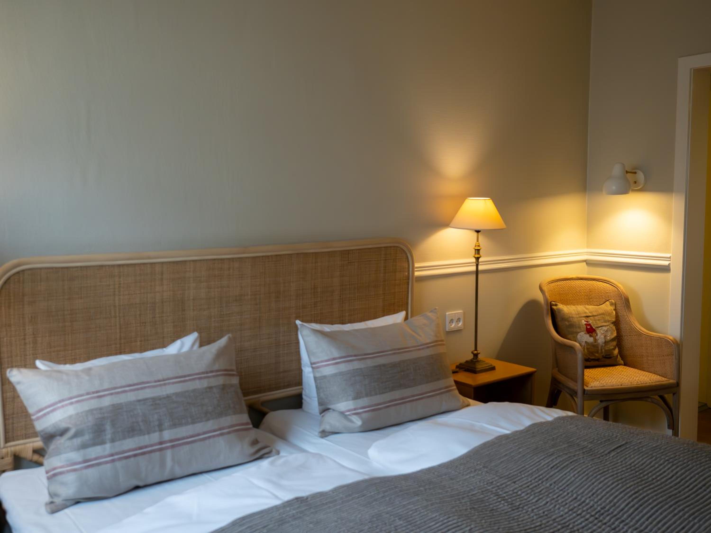 Standard Double Room - Photo 3