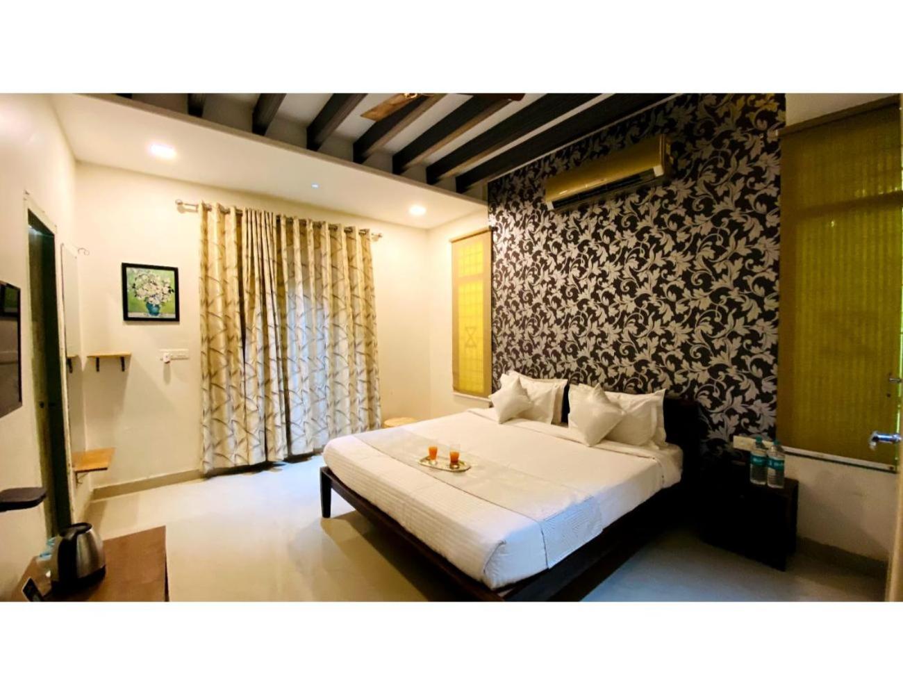 Superior Double Room photo 1