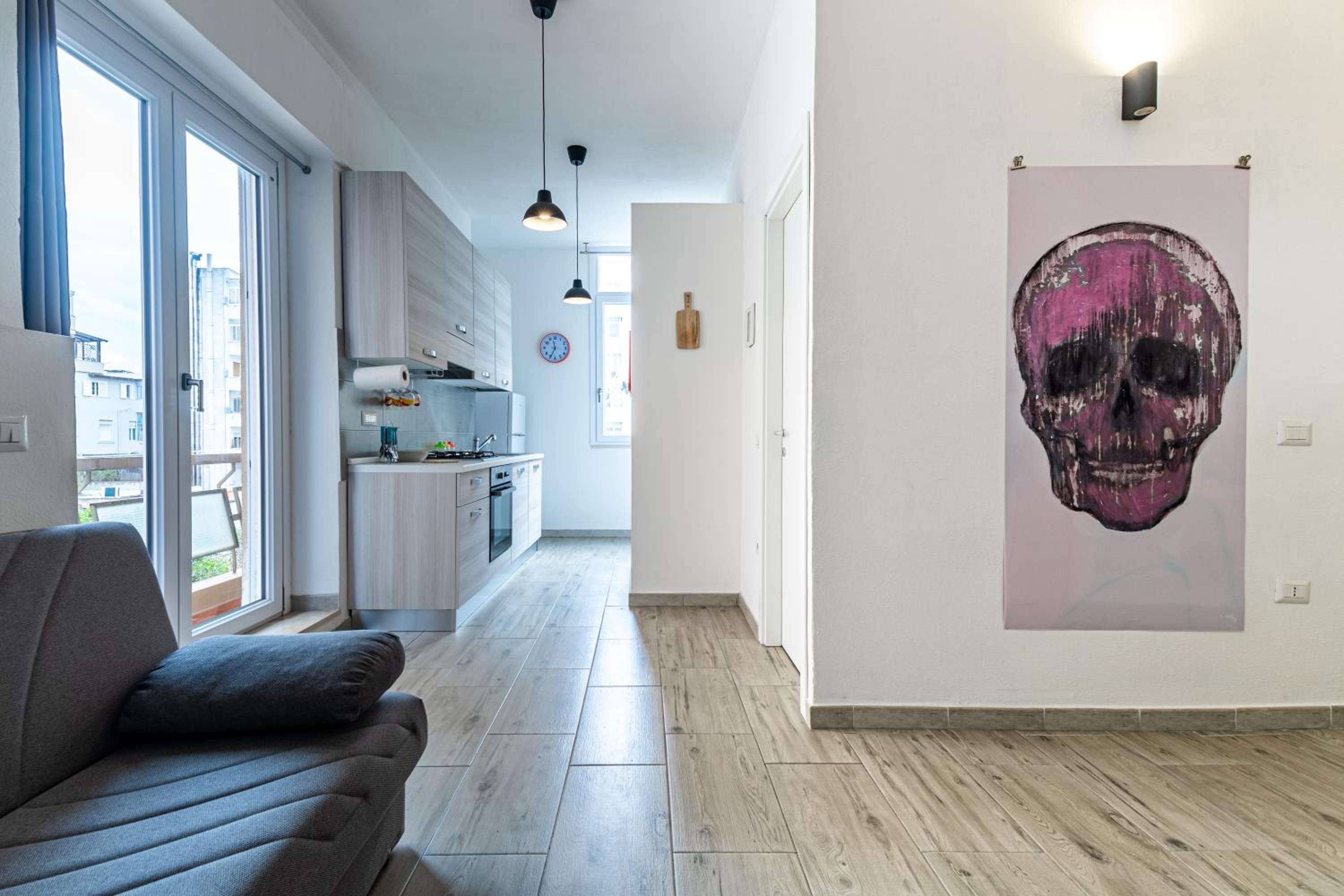 One-Bedroom Apartment
