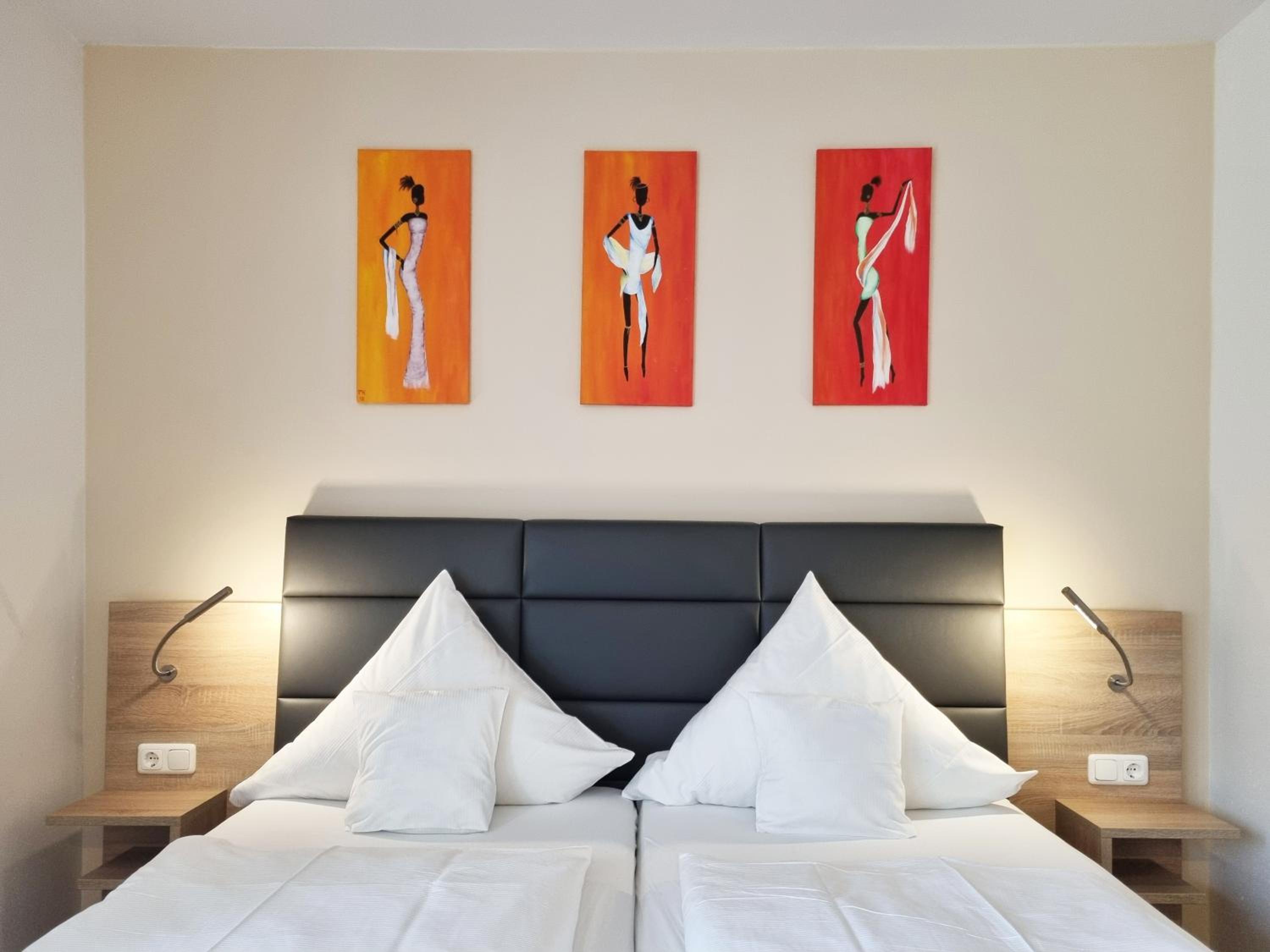 Double Room with Balcony or Terrace - Photo 3