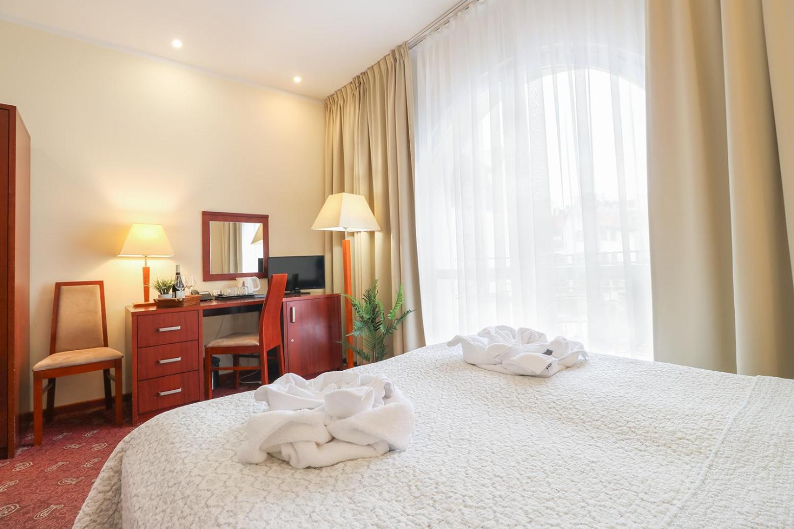Double Room - Photo 8