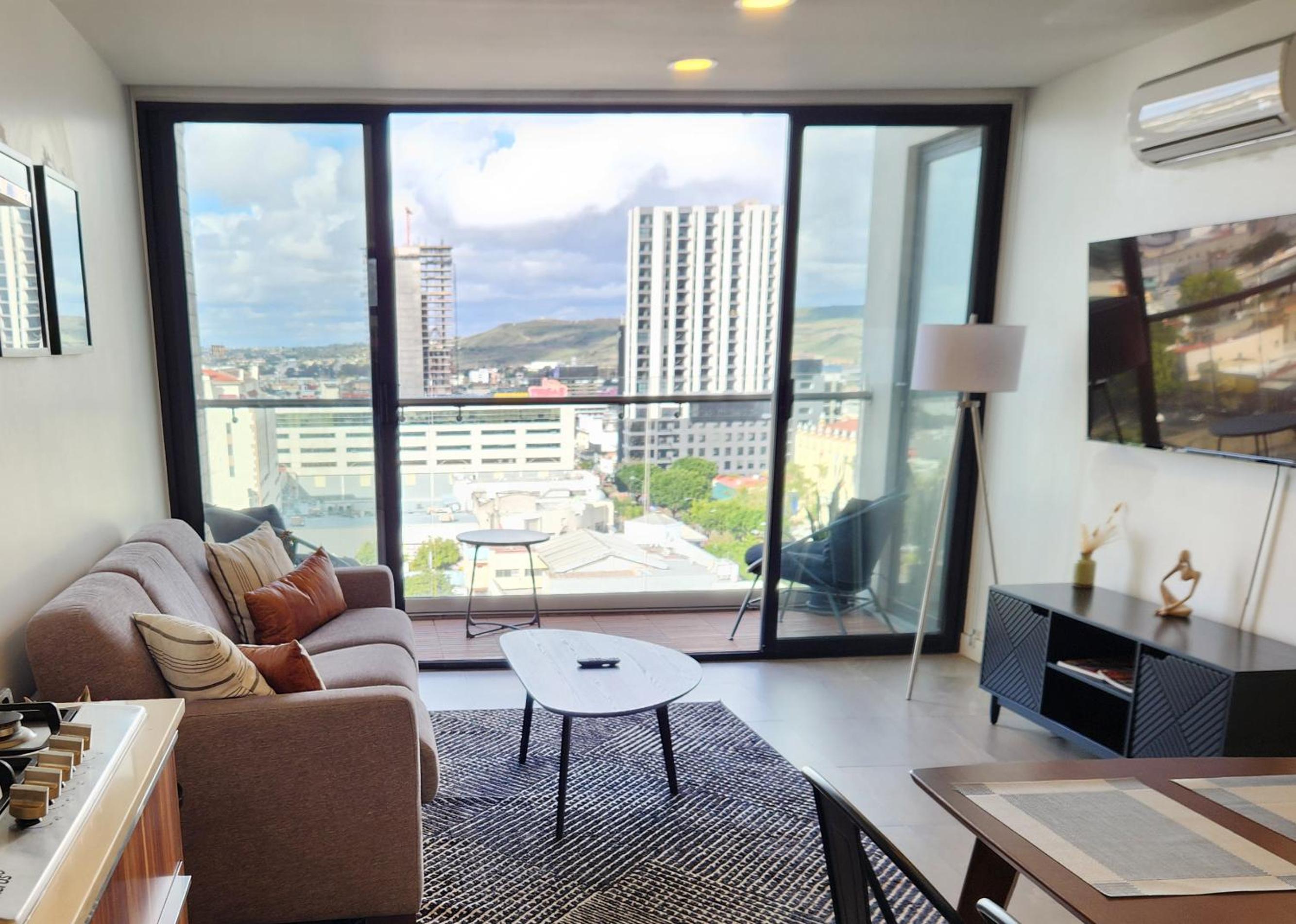 Apartment with Balcony photo 1