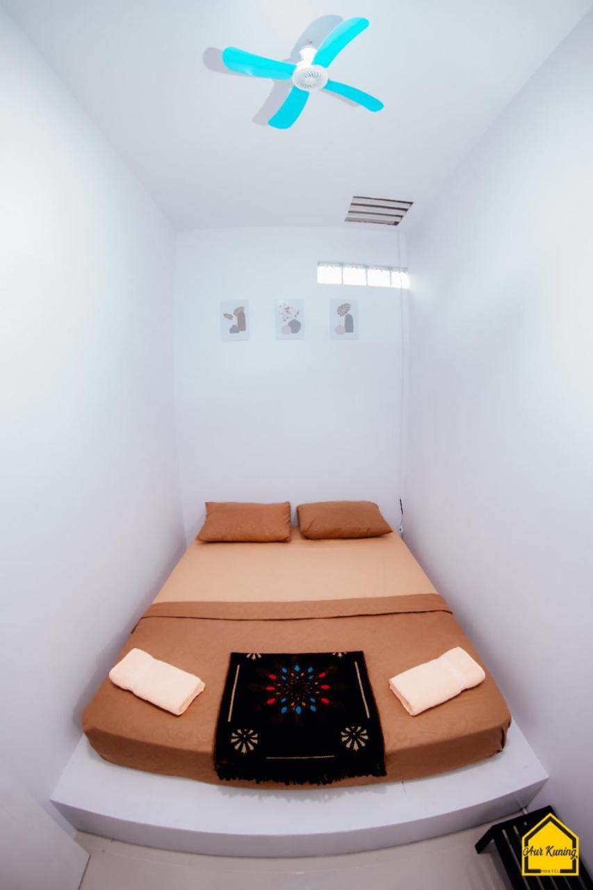 Standard Double Room with Shared Bathroom - Photo 1