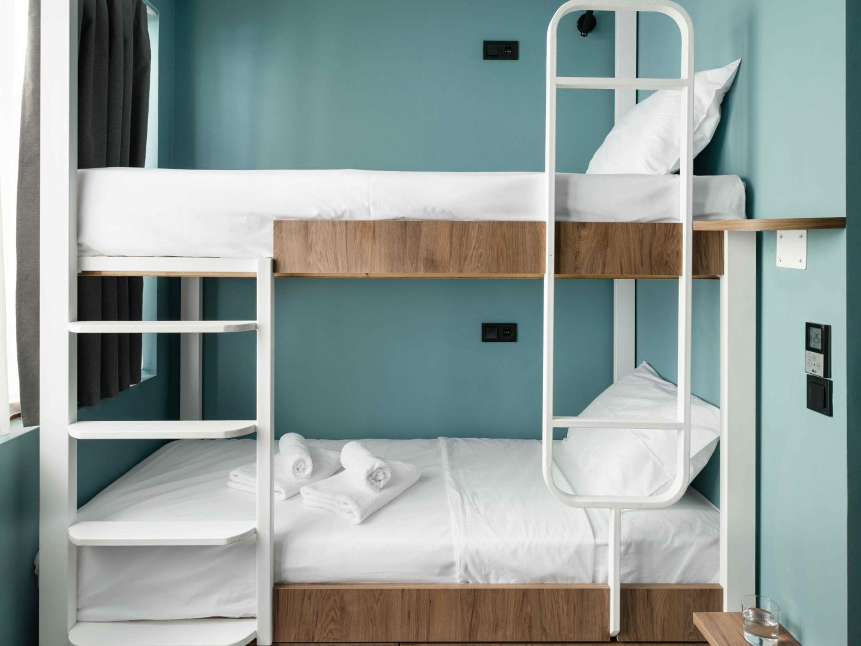 Twin Room with Bunk Bed - Photo 5