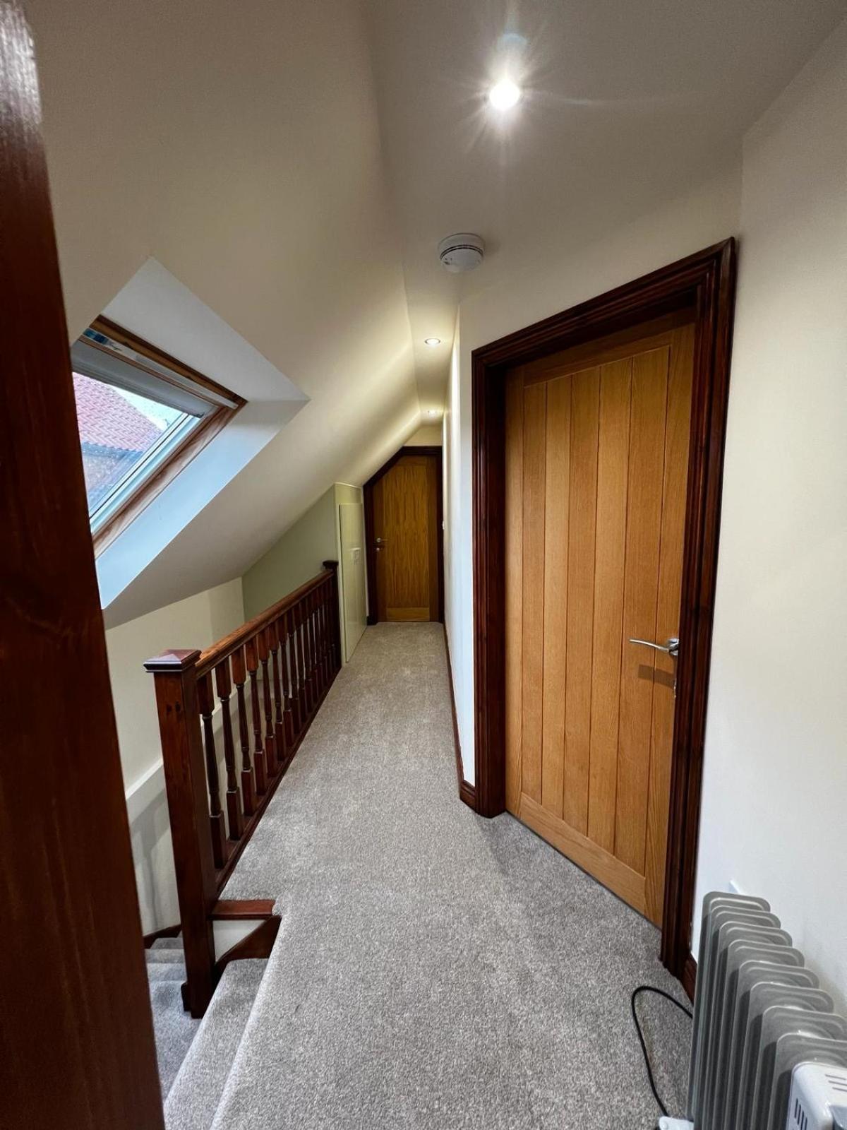 Basic Triple Room With Shared Bathroom photo 2