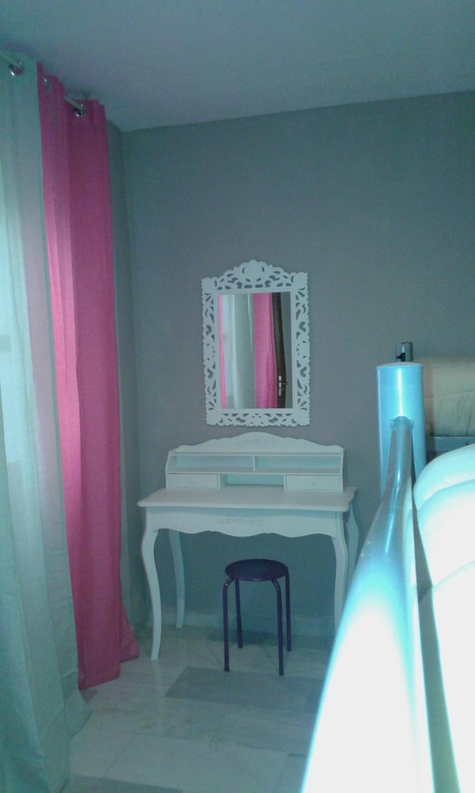 Bunk Bed in 4-Bed Female Dormitory Room photo 2
