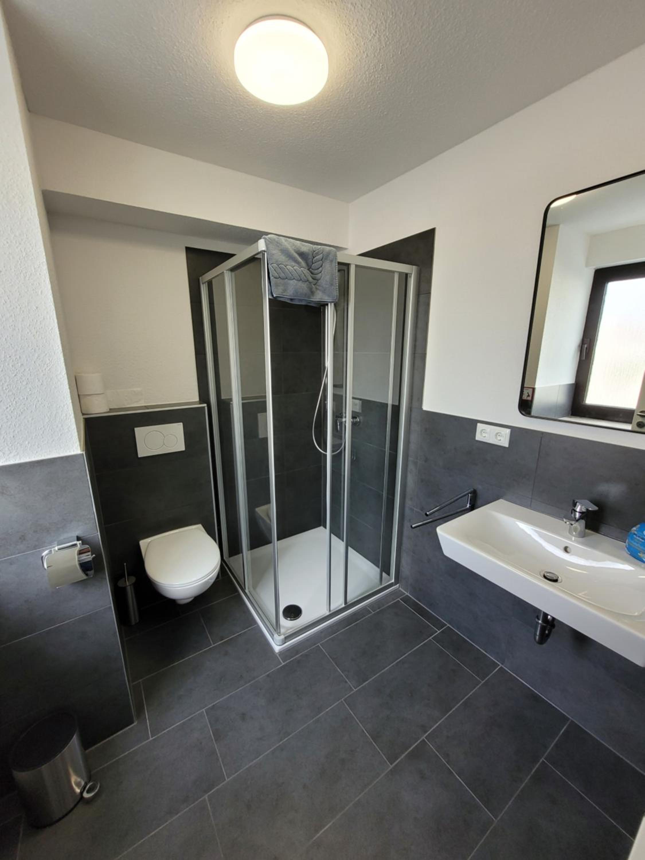 Twin Room with Shared Bathroom photo 3