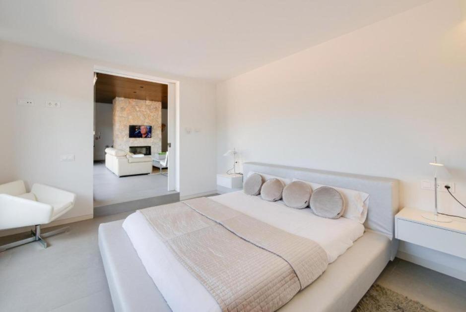 Casa de cuatro habitaciones