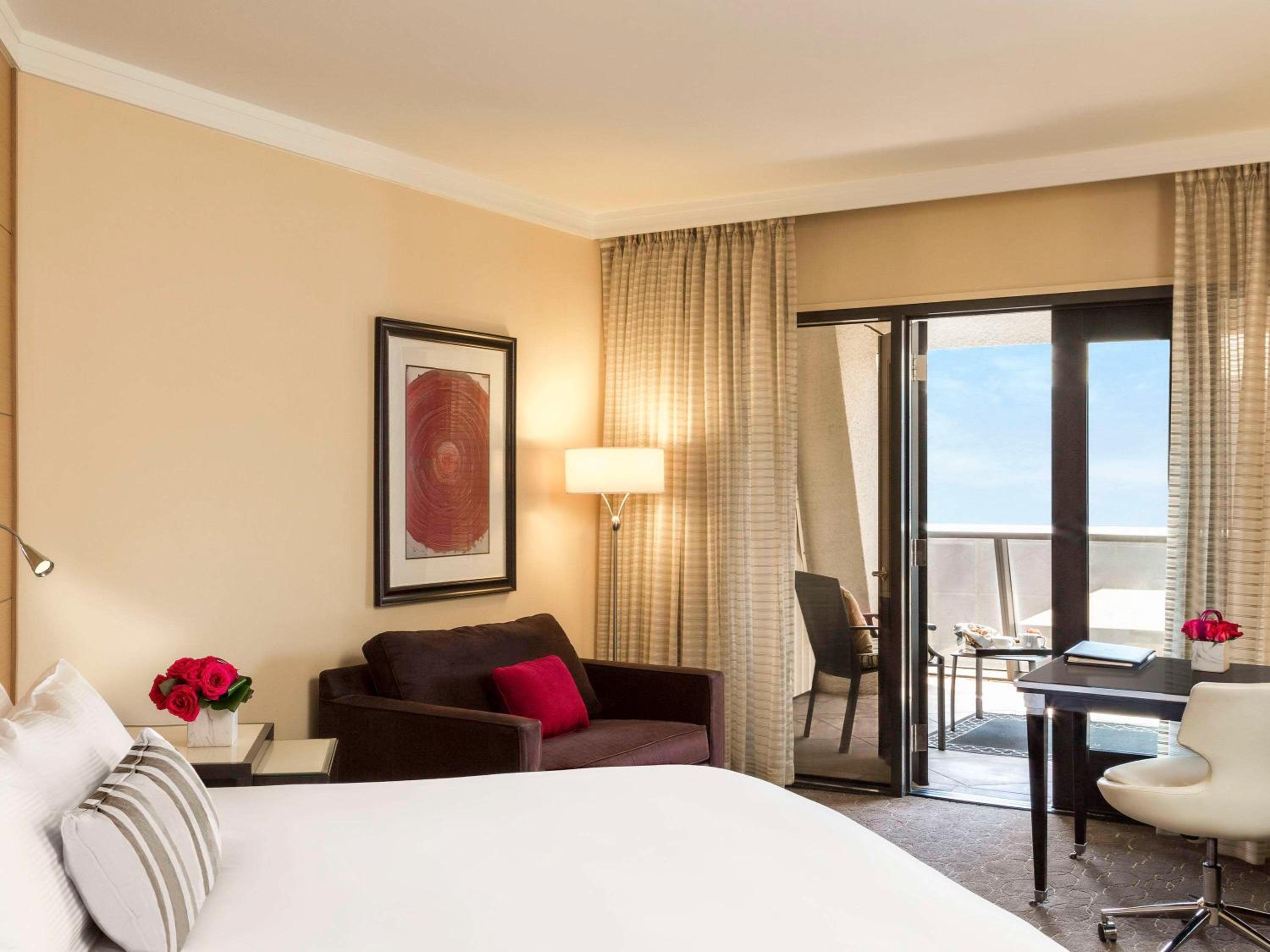 Patio Luxury Room, 1 king-size bed photo 3