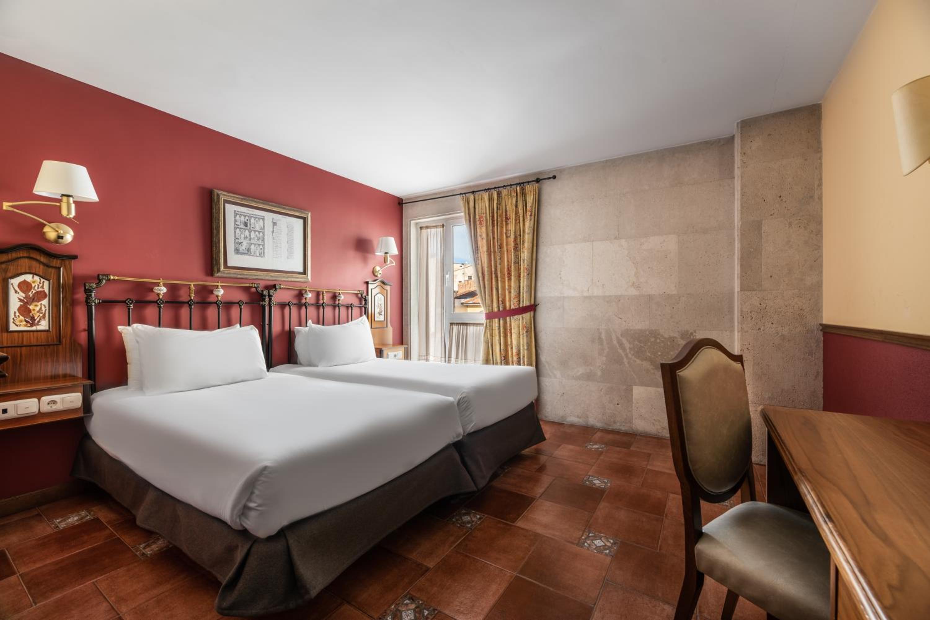 Double Room 1 or 2 Beds - Photo 10
