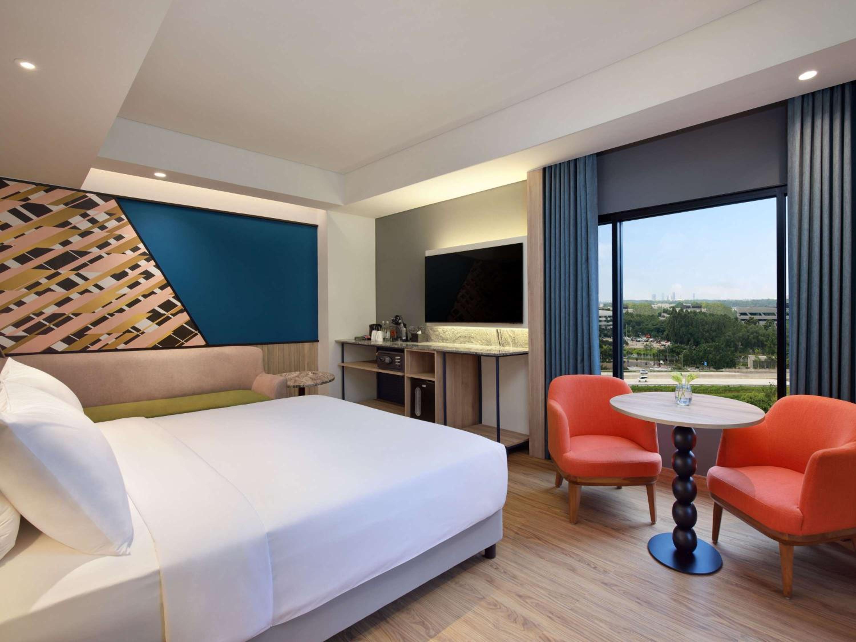 Queen Suite  - Photo 1
