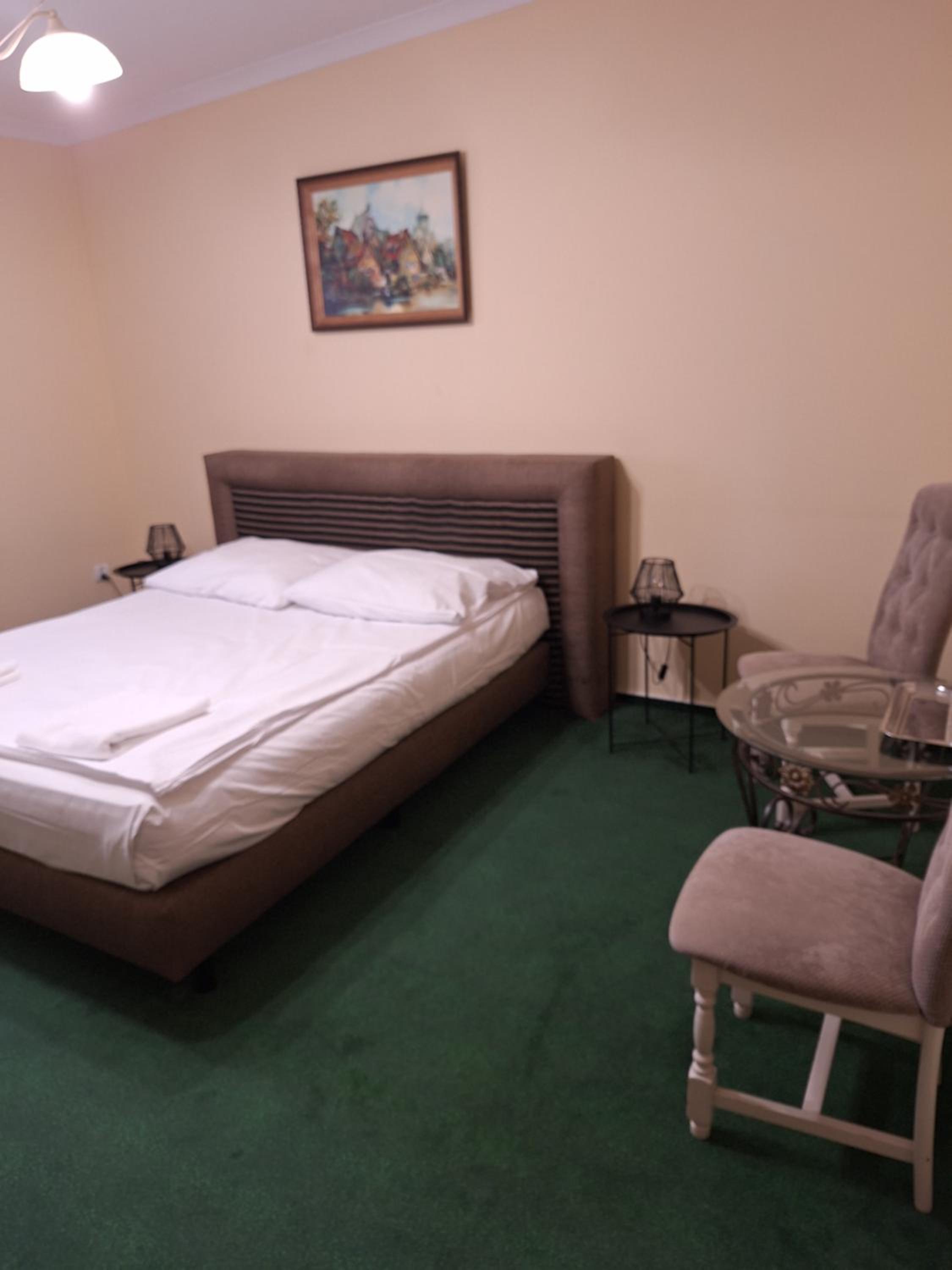 Large Double Room