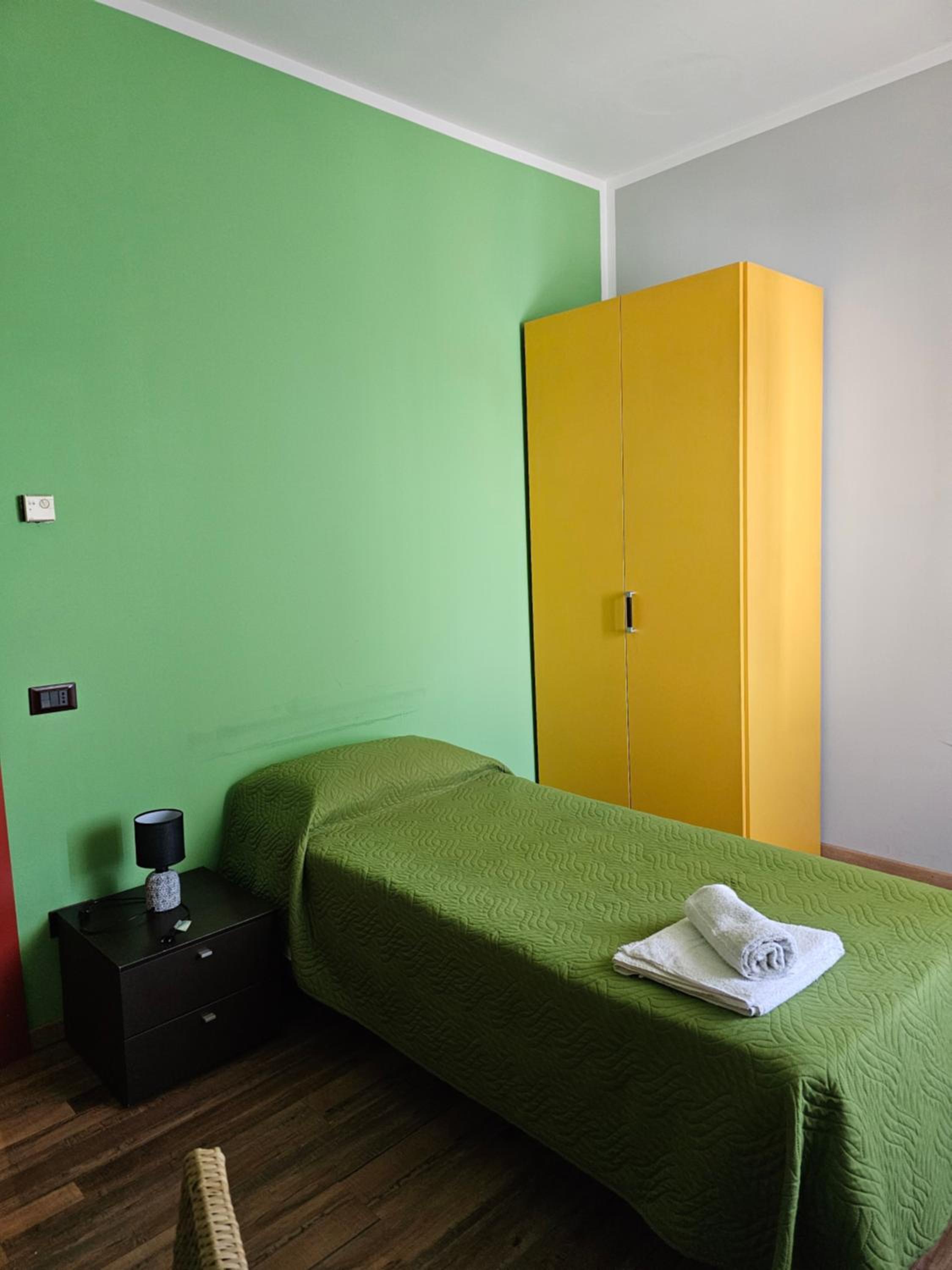 Single Room photo 3