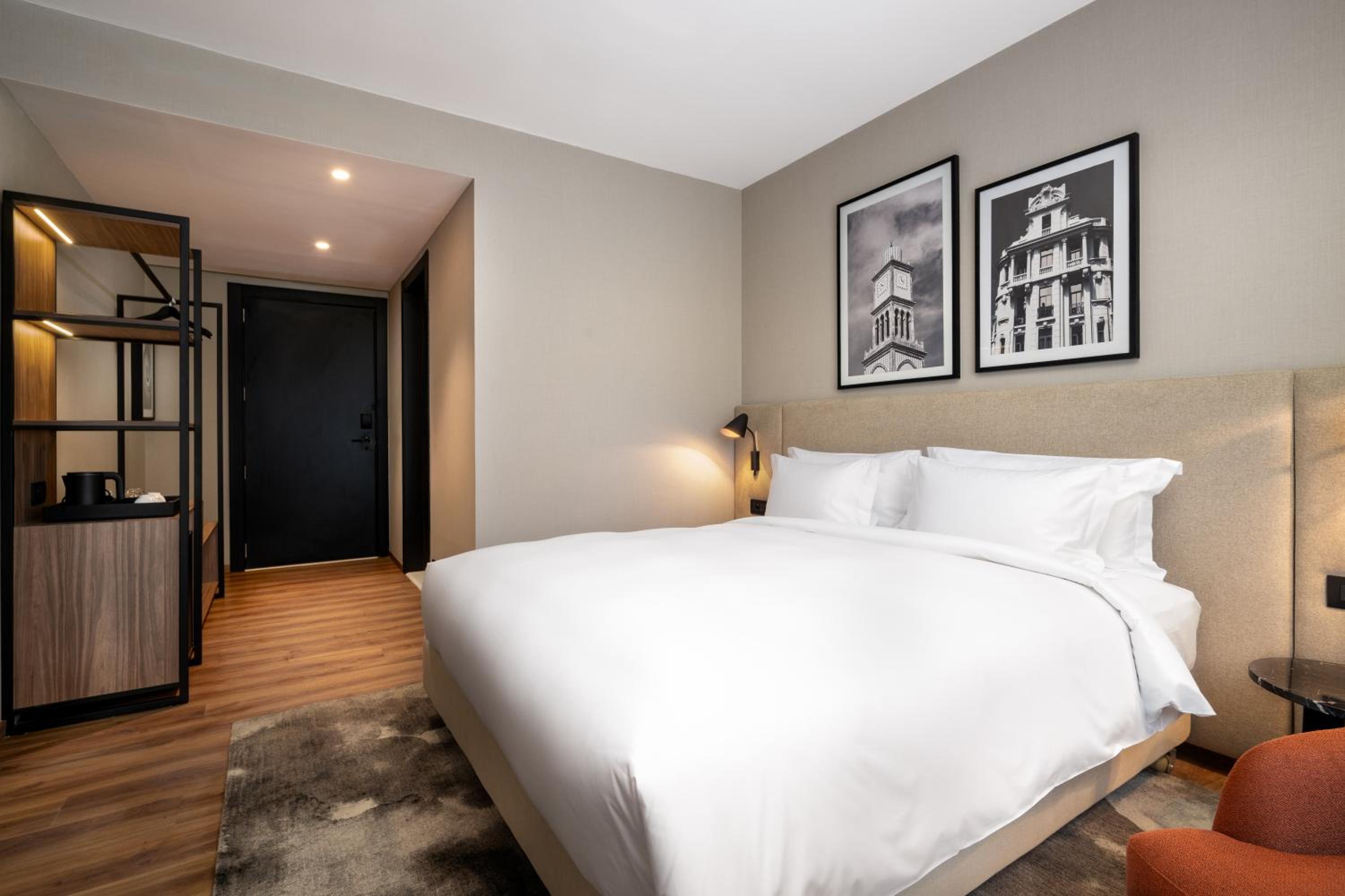 Standard Room - Photo 1